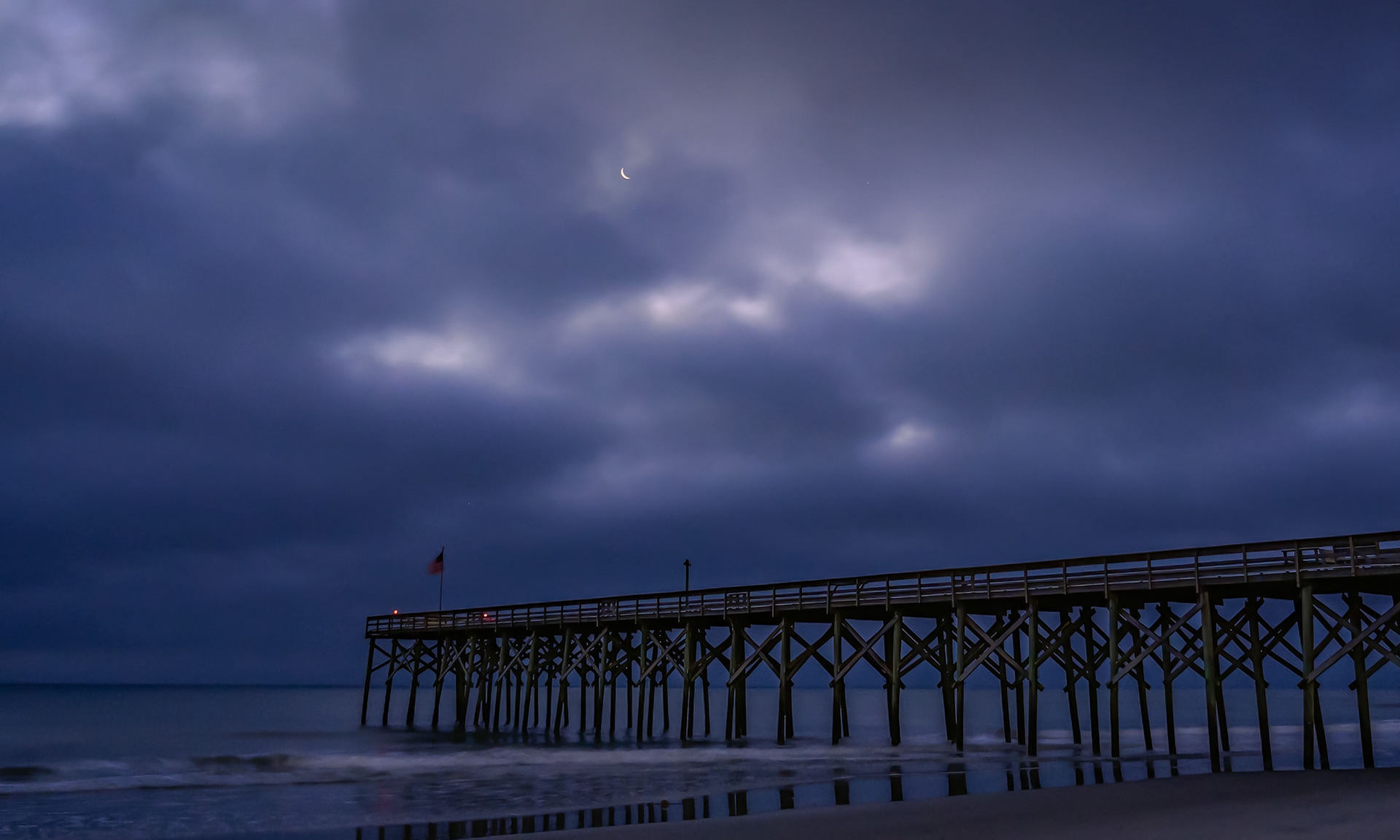 Dawn at the Pawleys Island pier