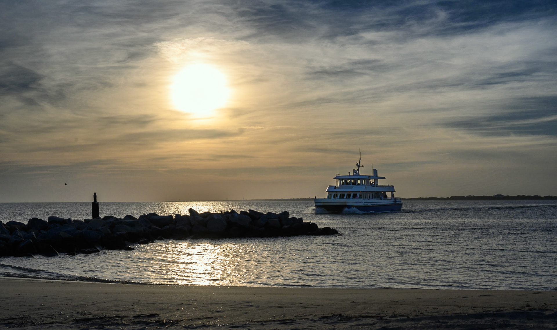 The ferry coming in
