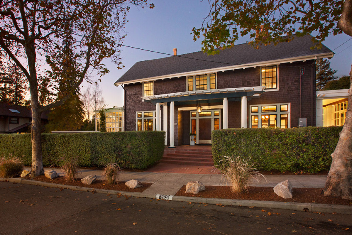 brown-shingled-home-at-twilight