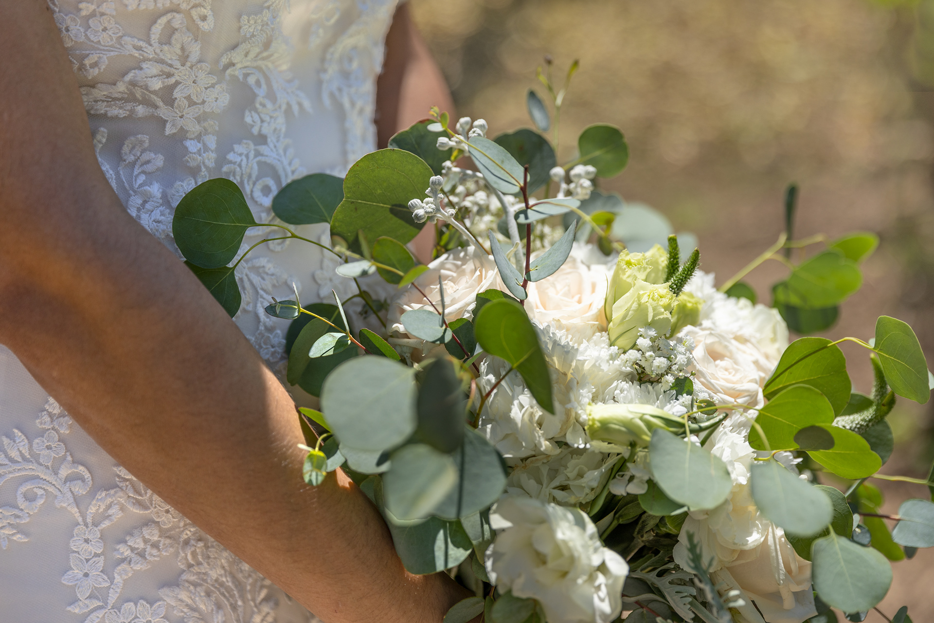 bridal-bouquet-of-eucalyptu-and-white-roses