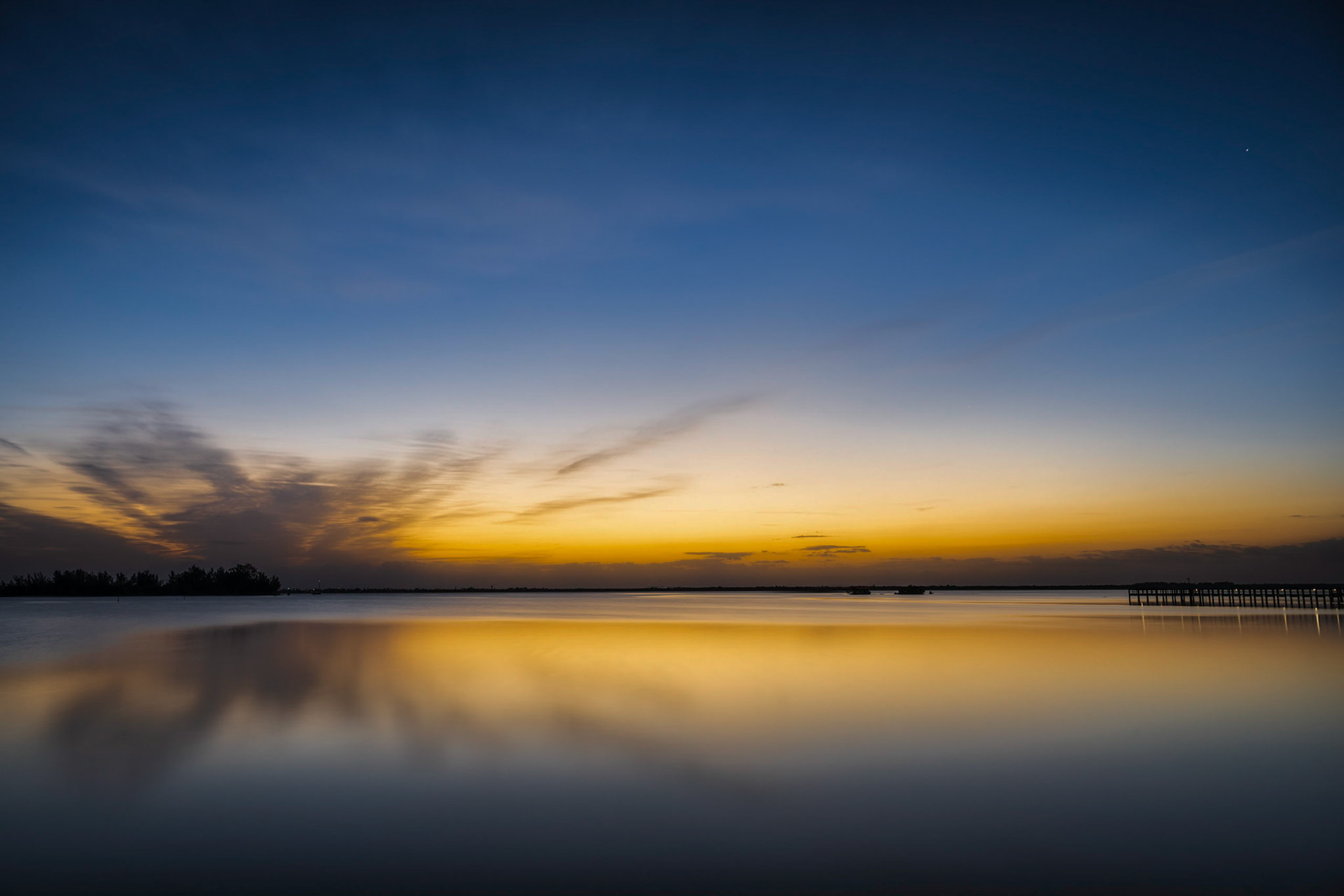 Blue Hour Seastion, Fl.