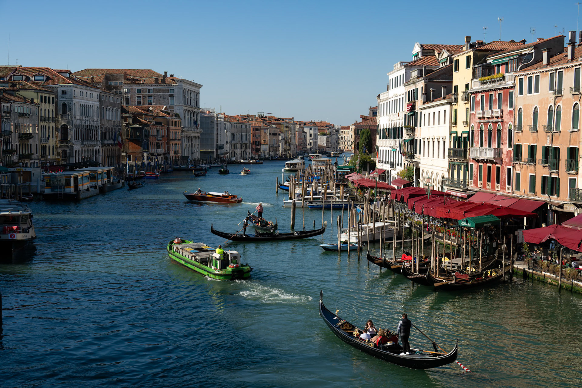 Early morning light on the Grand Canal, from the Rialto Bridge