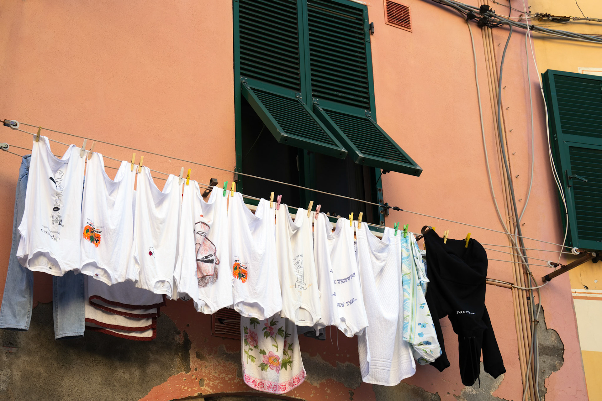 Laudry day in Cinque Terre