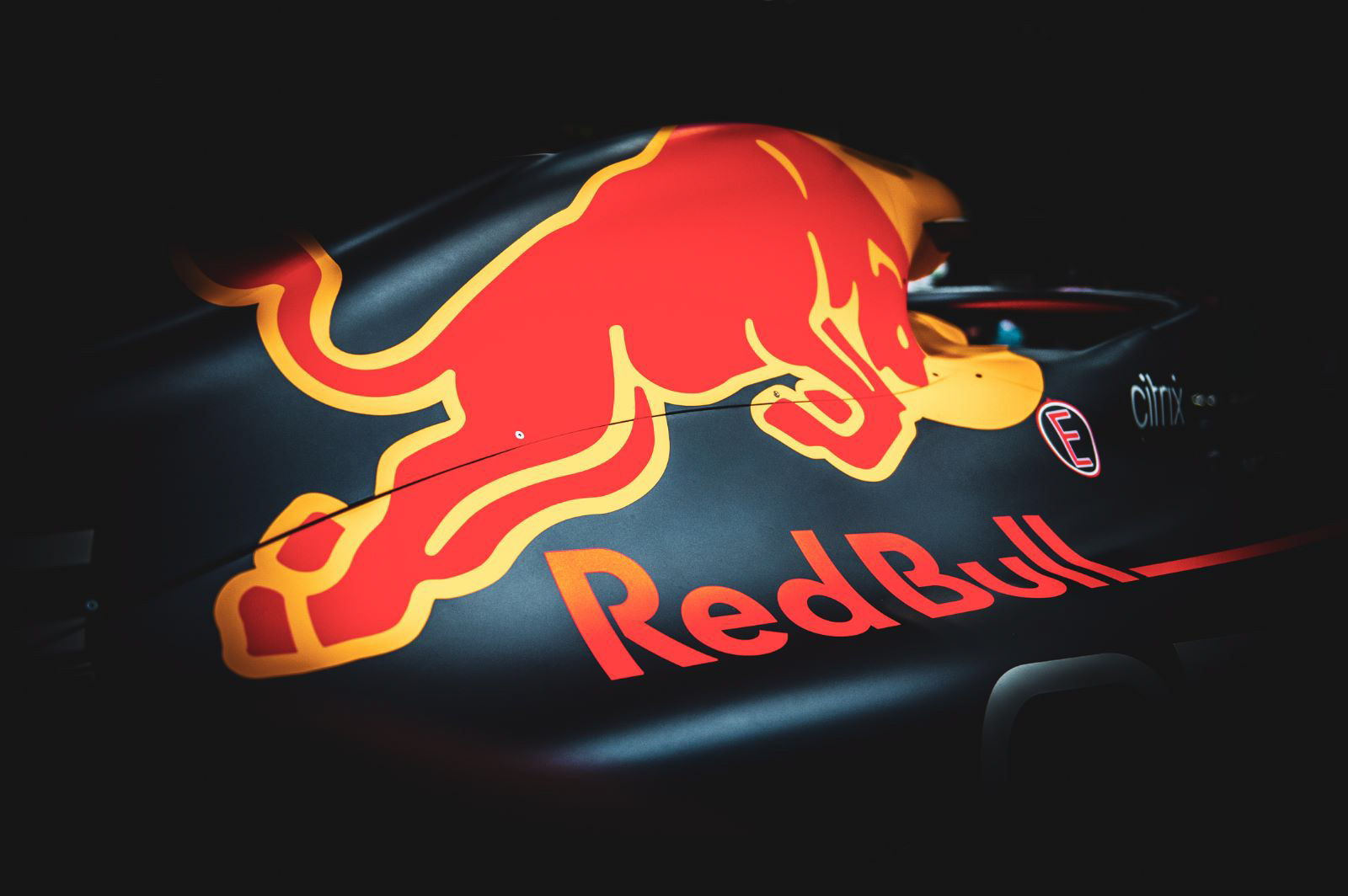 Red Bull RB19