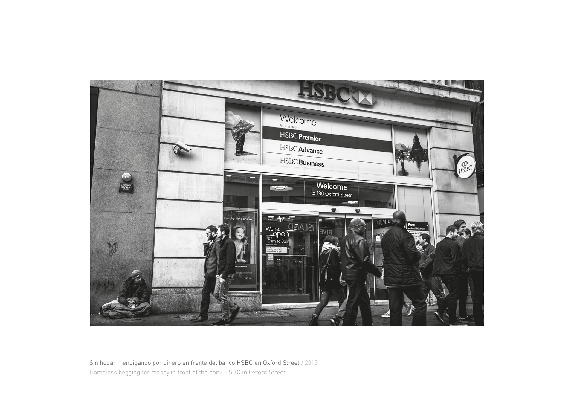 Image of the design created for the exhibition "Londres: detras y debajo del Palacio de Buckingham". This is an image related to a project inside Pedro Rodrigues (Treze413) graphic design portfolio.