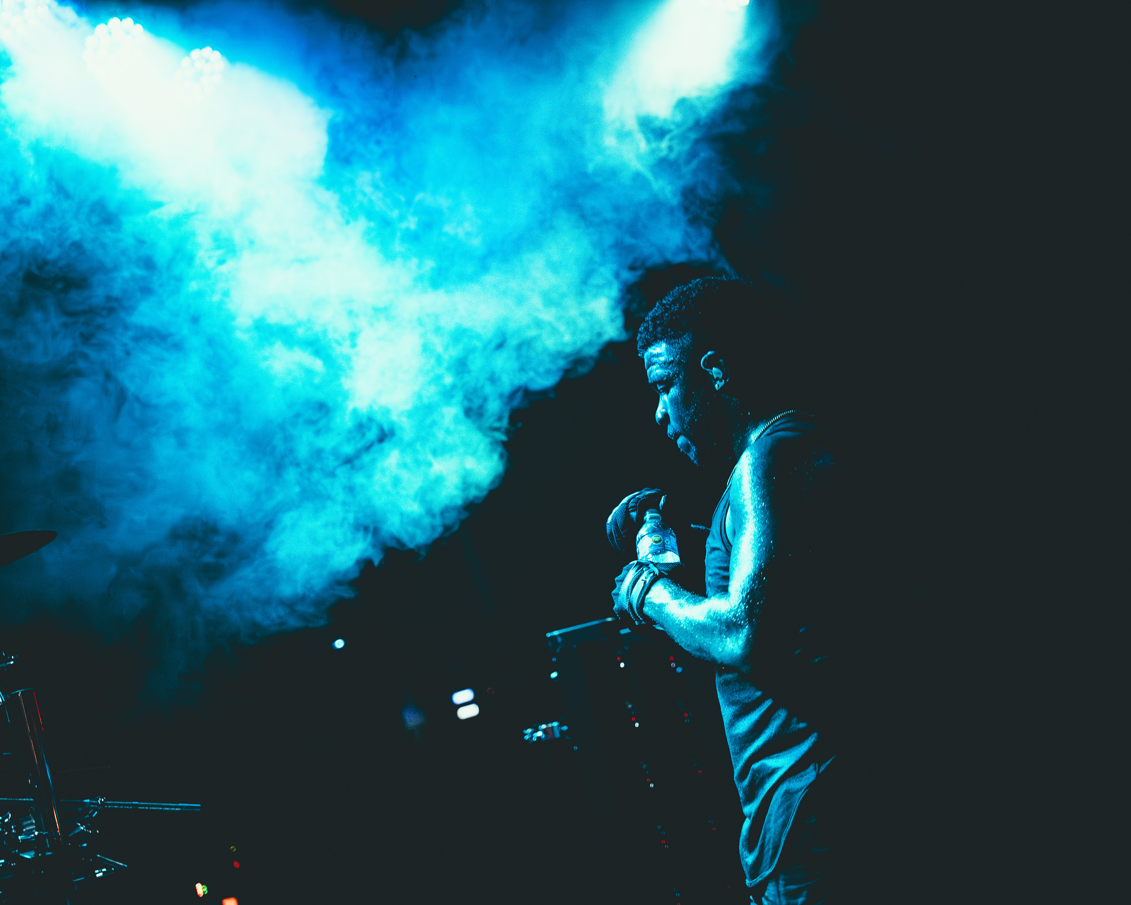 Adam Warren - Oceano