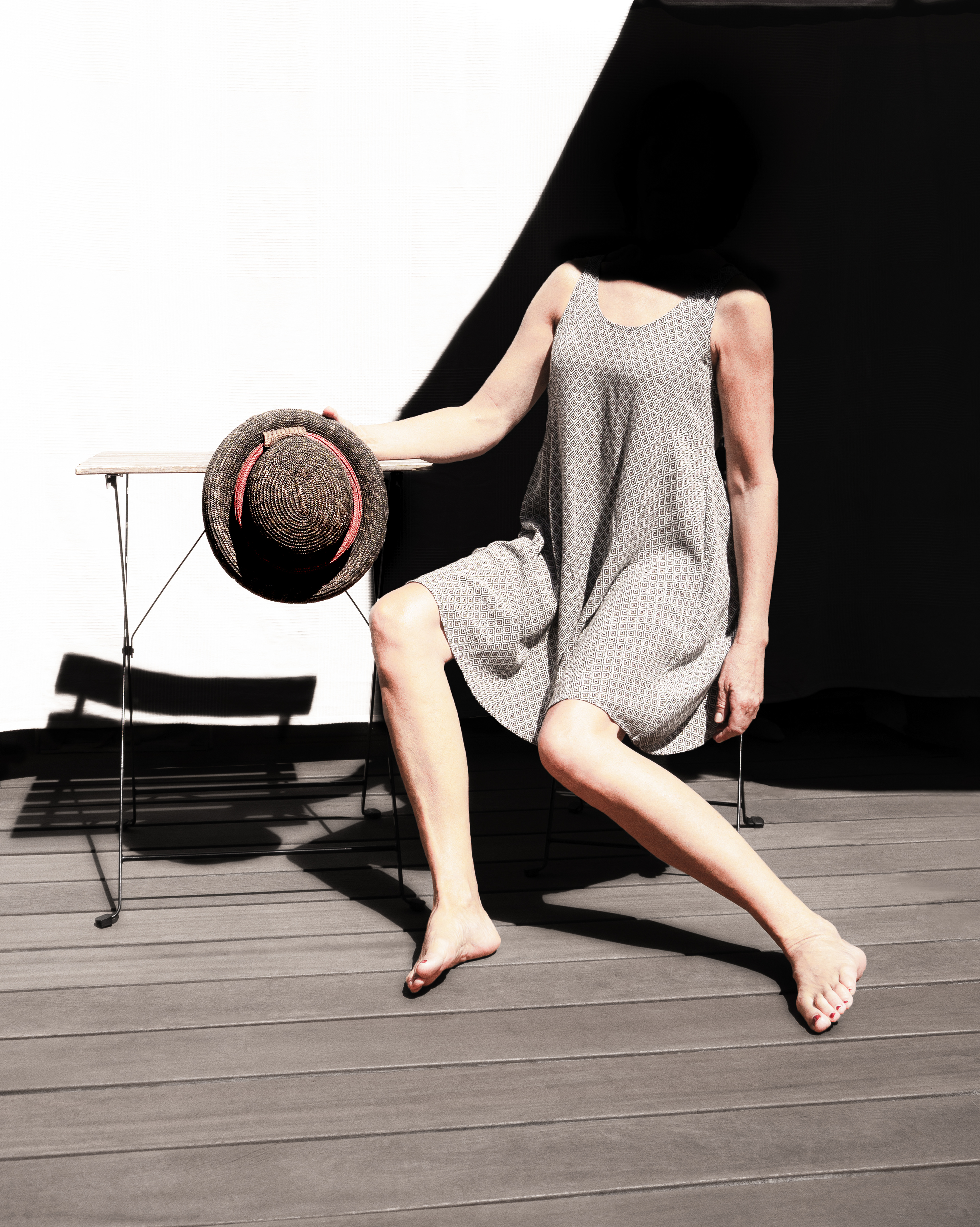 The head in Darkness