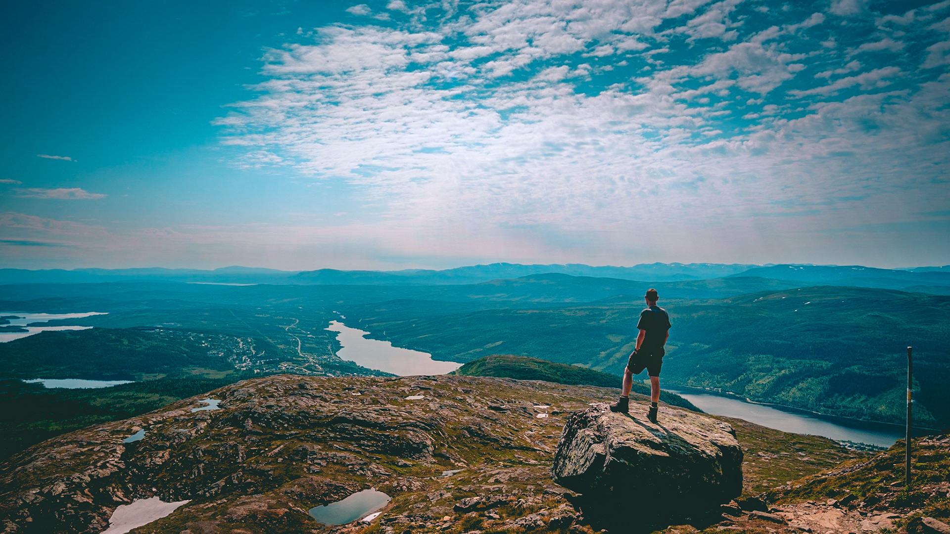 Breathtaking view from the eastern path.