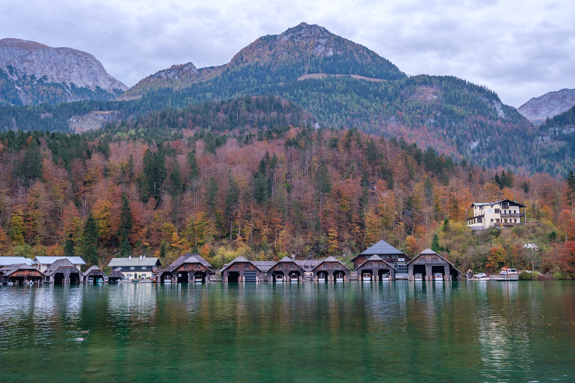 Båthusen för de elektriska båtarna på Königssee