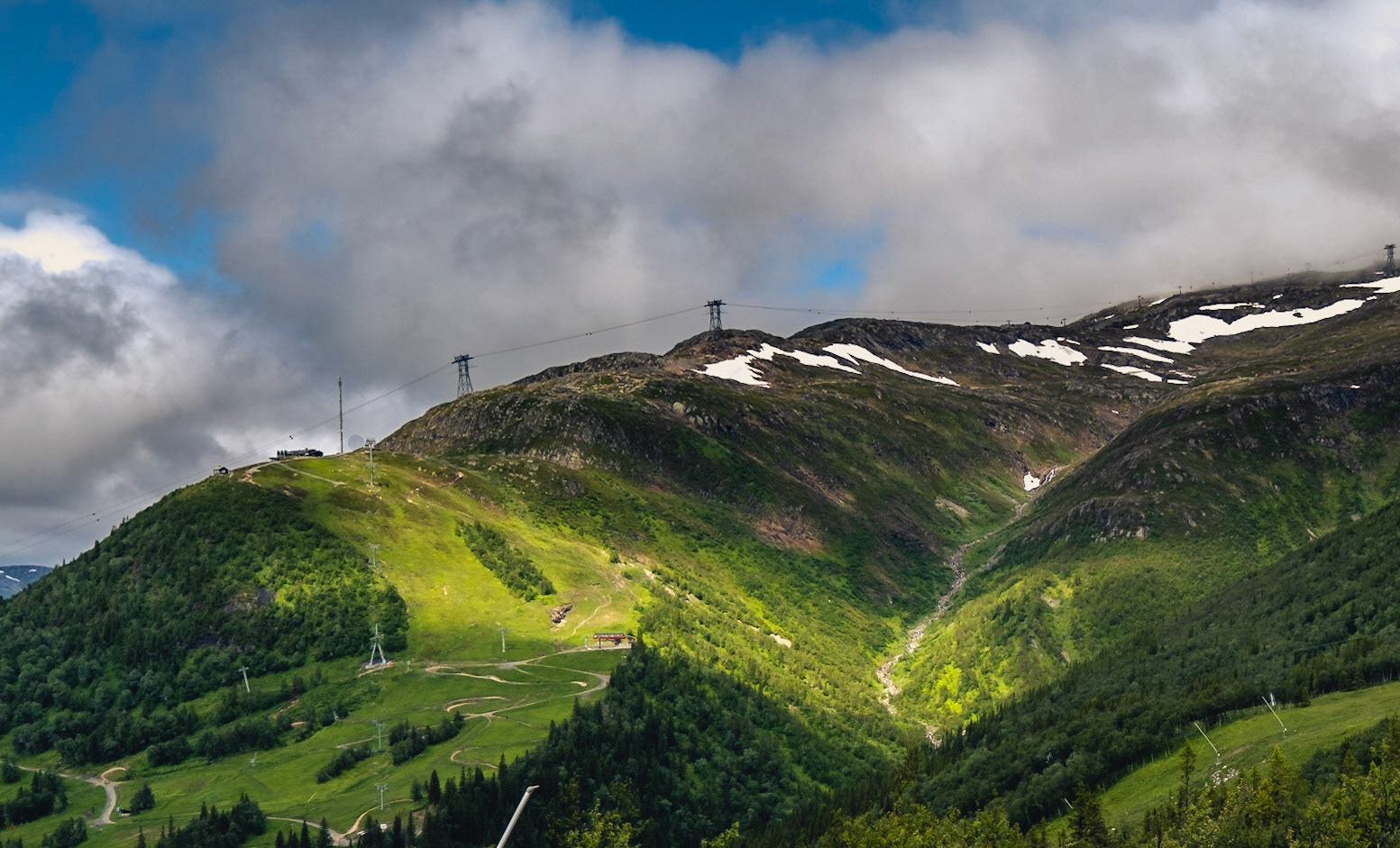 View from Sadeln on the way to Totthummeln