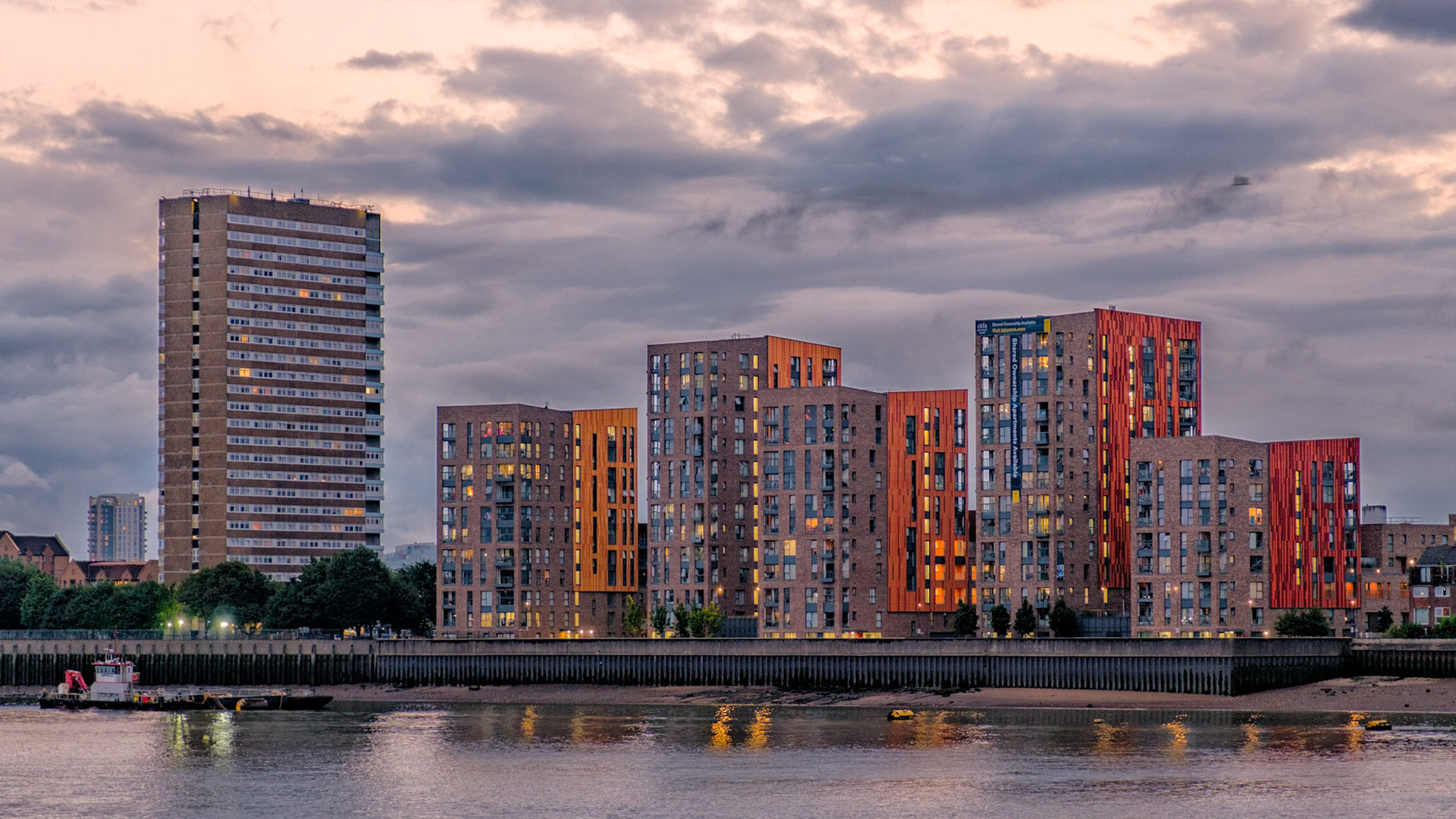 Coola hus vid Canary Wharf