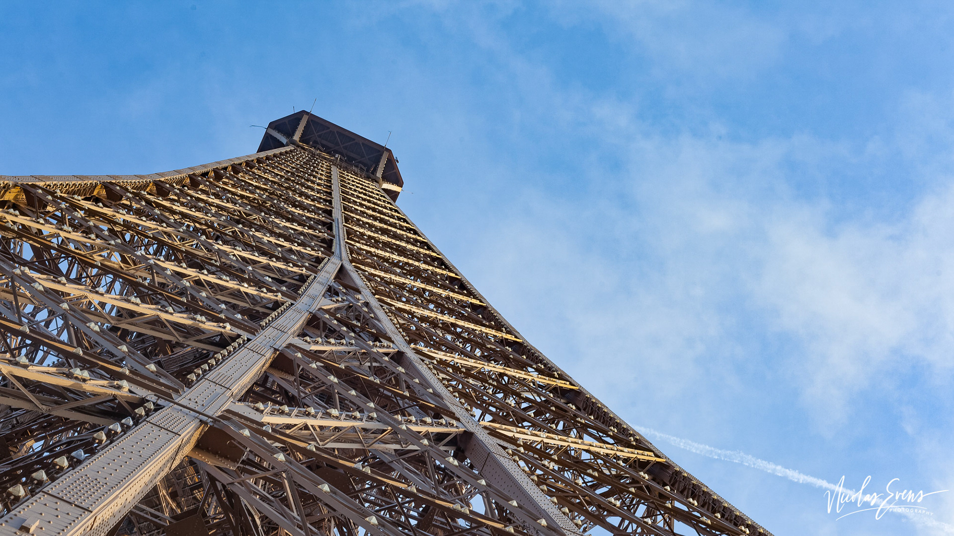 Eiffel Tower, Paris, FR