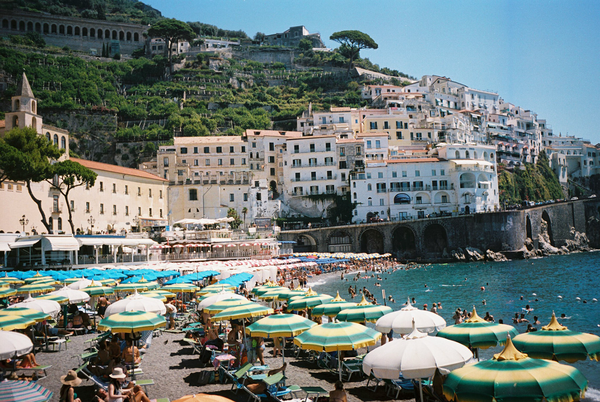 minolta x-700, portra 400