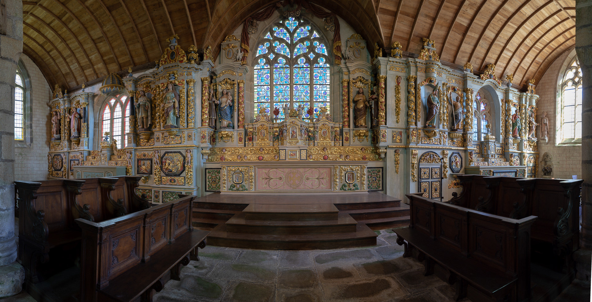 Chapelle Ste Marie du Menez-Hom