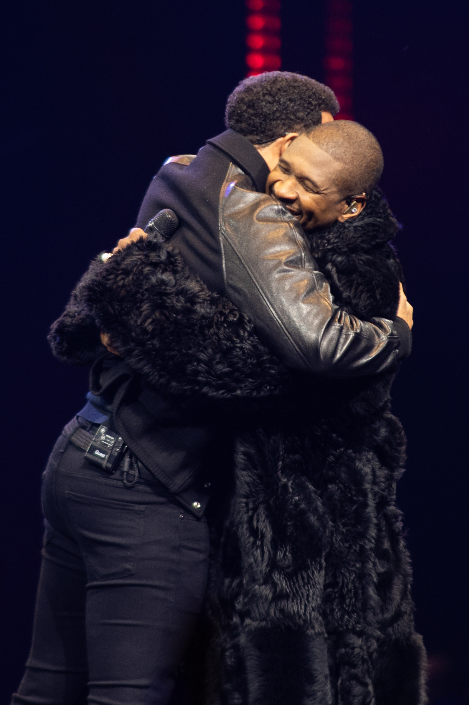 Usher and Craig David - O2 Arena