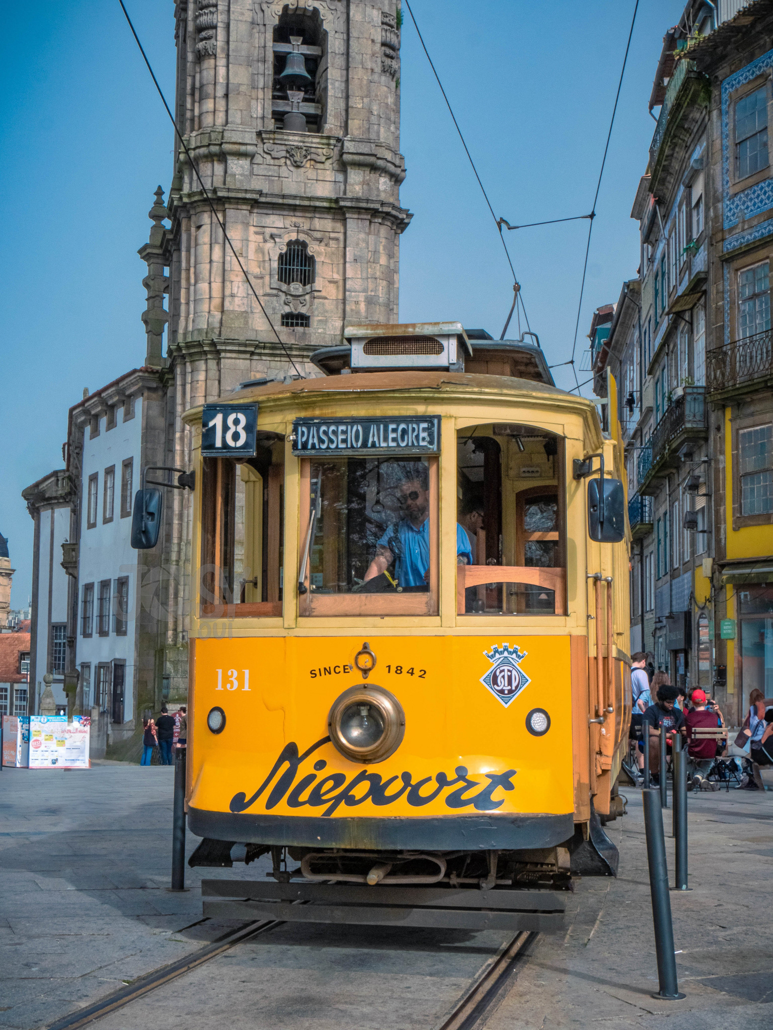 Elétrico 18
