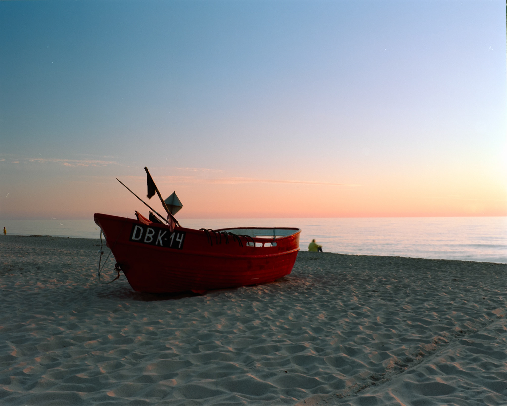 Negative Lab Pro v2.4.2 | Color Model: Basic | Pre-Sat: 3 | Tone Profile: LAB - Standard | WB: Auto-Neutral | LUT: Frontier