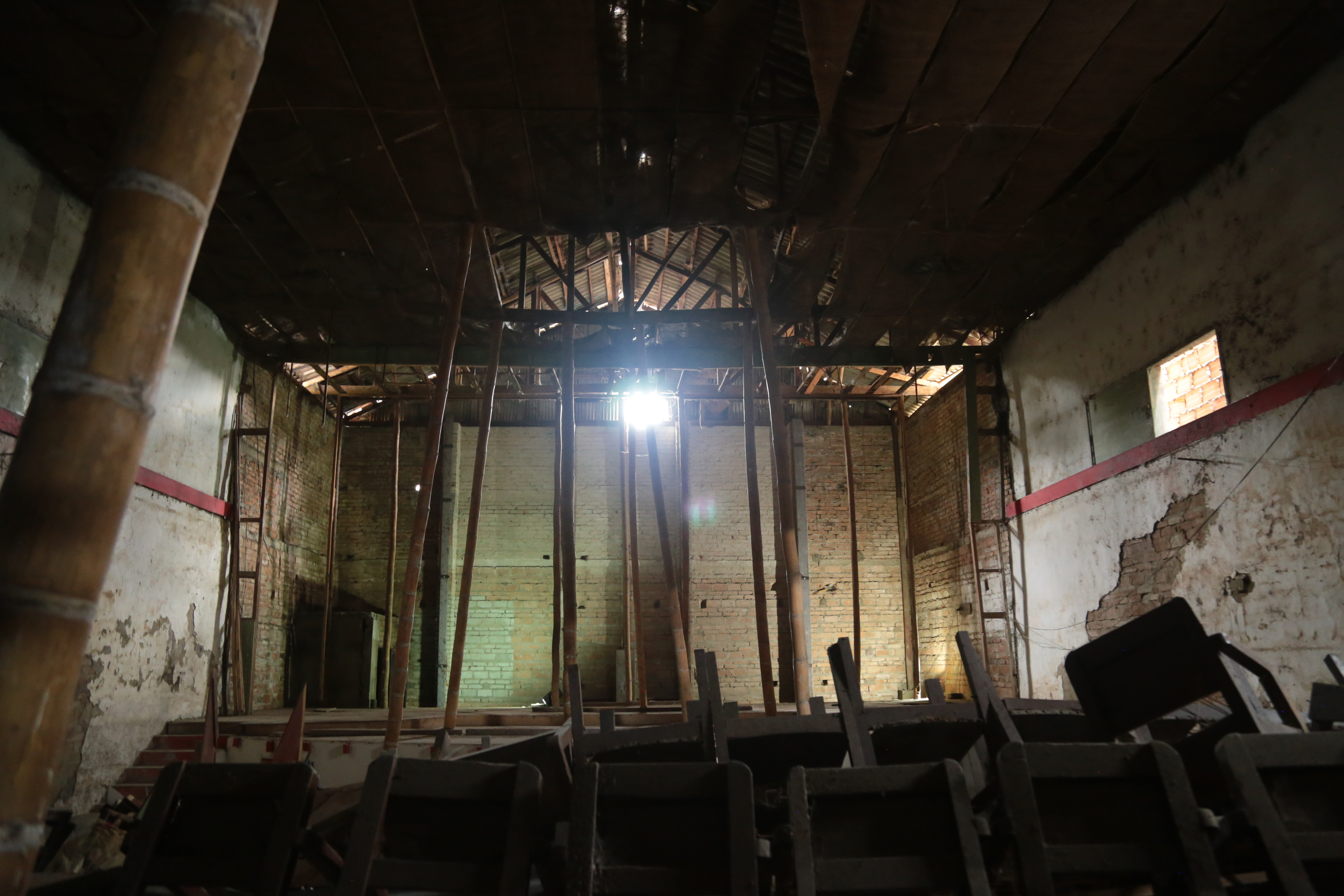 Interior:Vista a la tarima