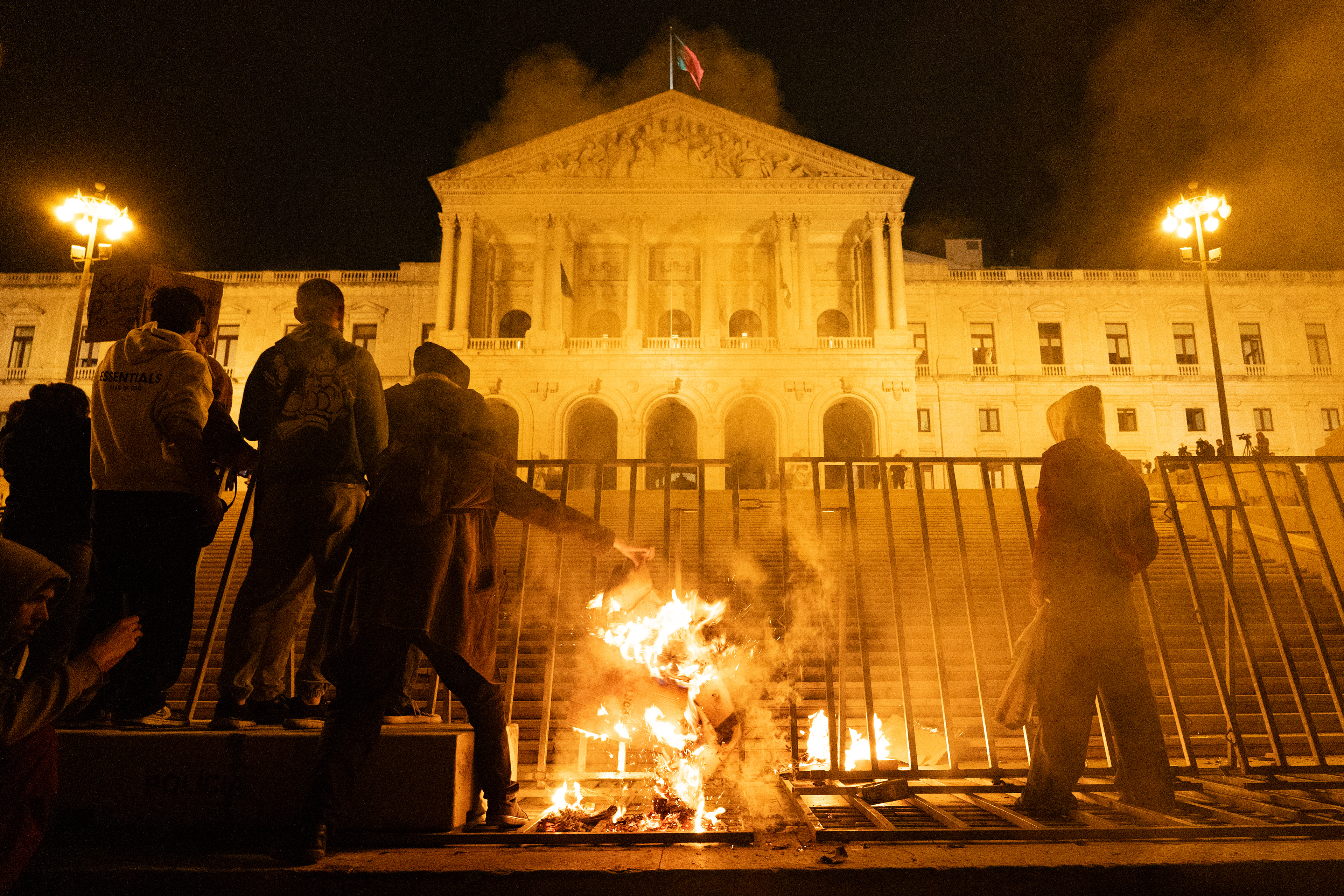 Desacatos após a manifestação da greve geral, 11 de dezembro 2025, Lisboa.