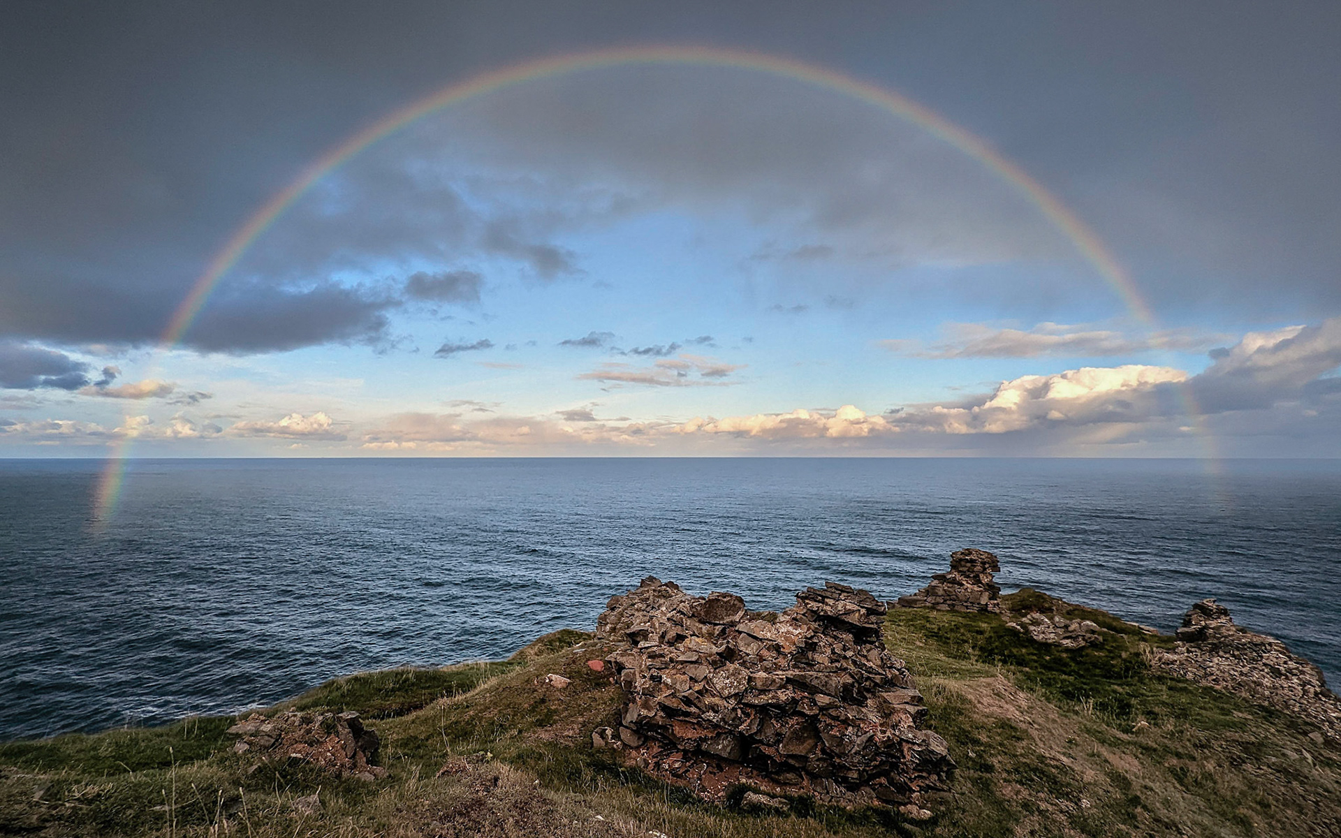 Ruins of Fast Castle.