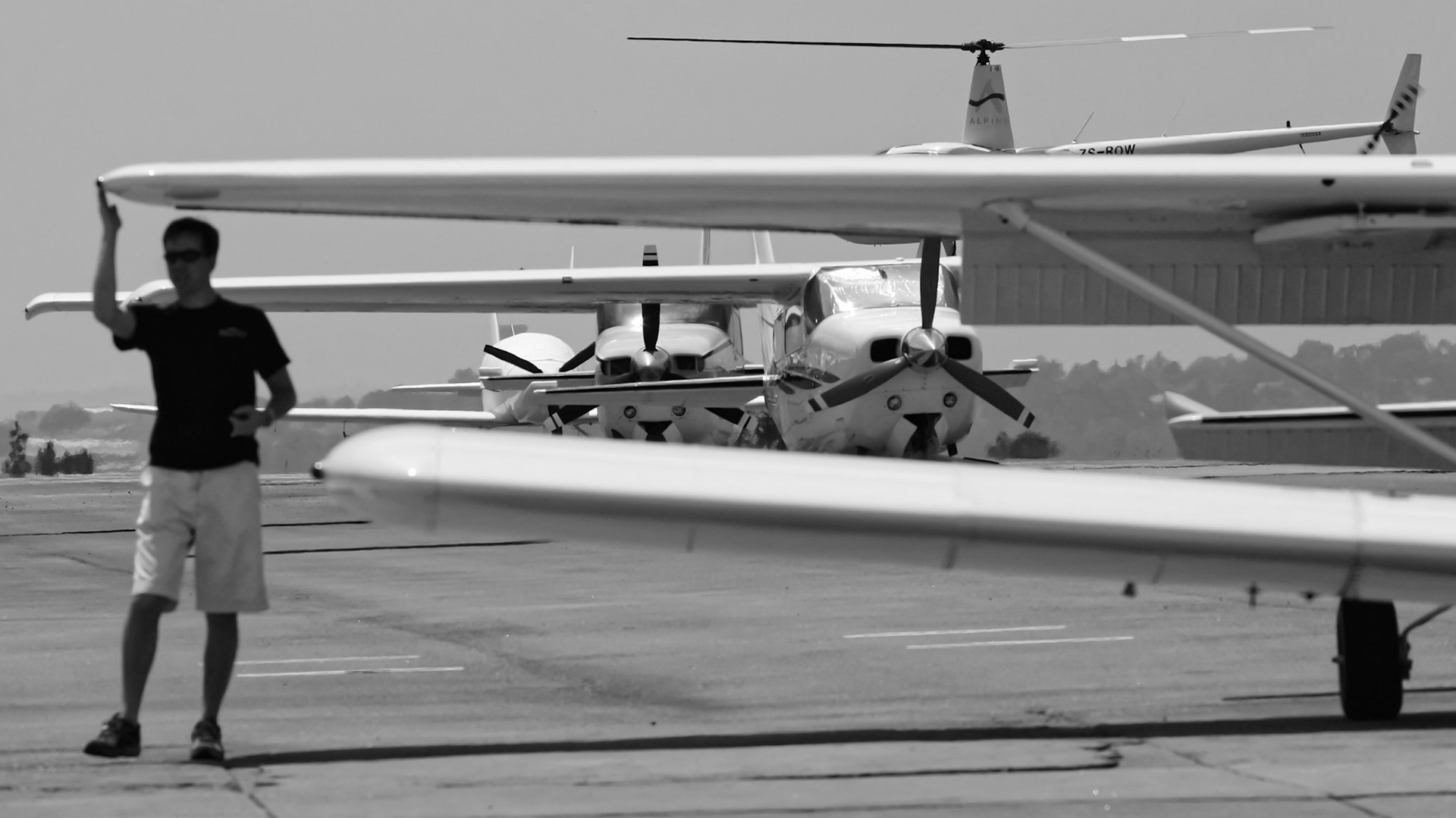 Wing check at Jo'burg