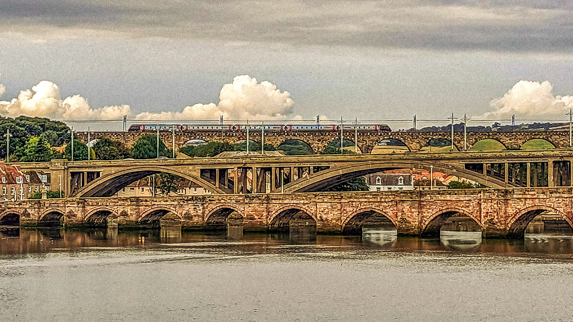 This album shows the Old Bridge (1524), the Royal Tweed Bridge (1928) and the Royal Border Bridge (1850).