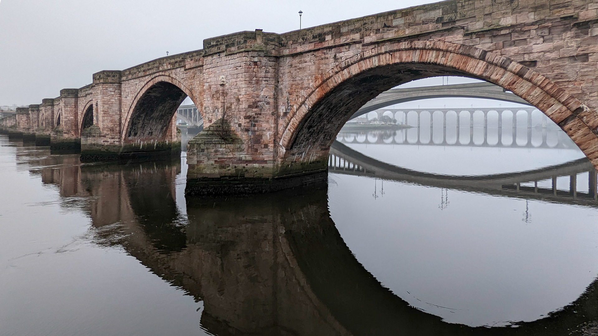 This album shows the Old Bridge (1524), the Royal Tweed Bridge (1928) and the Royal Border Bridge (1850).