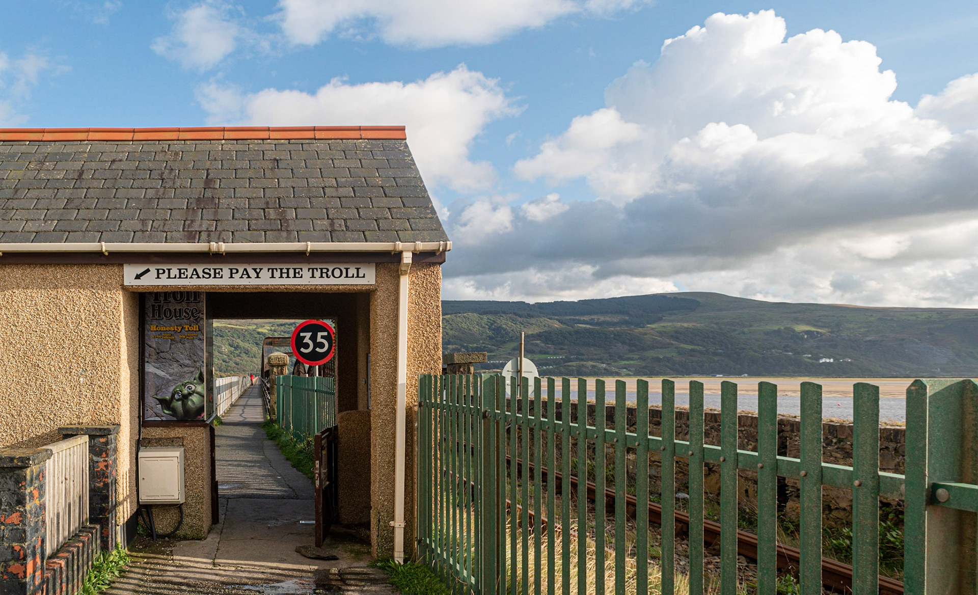 Barmouth, N. Wales