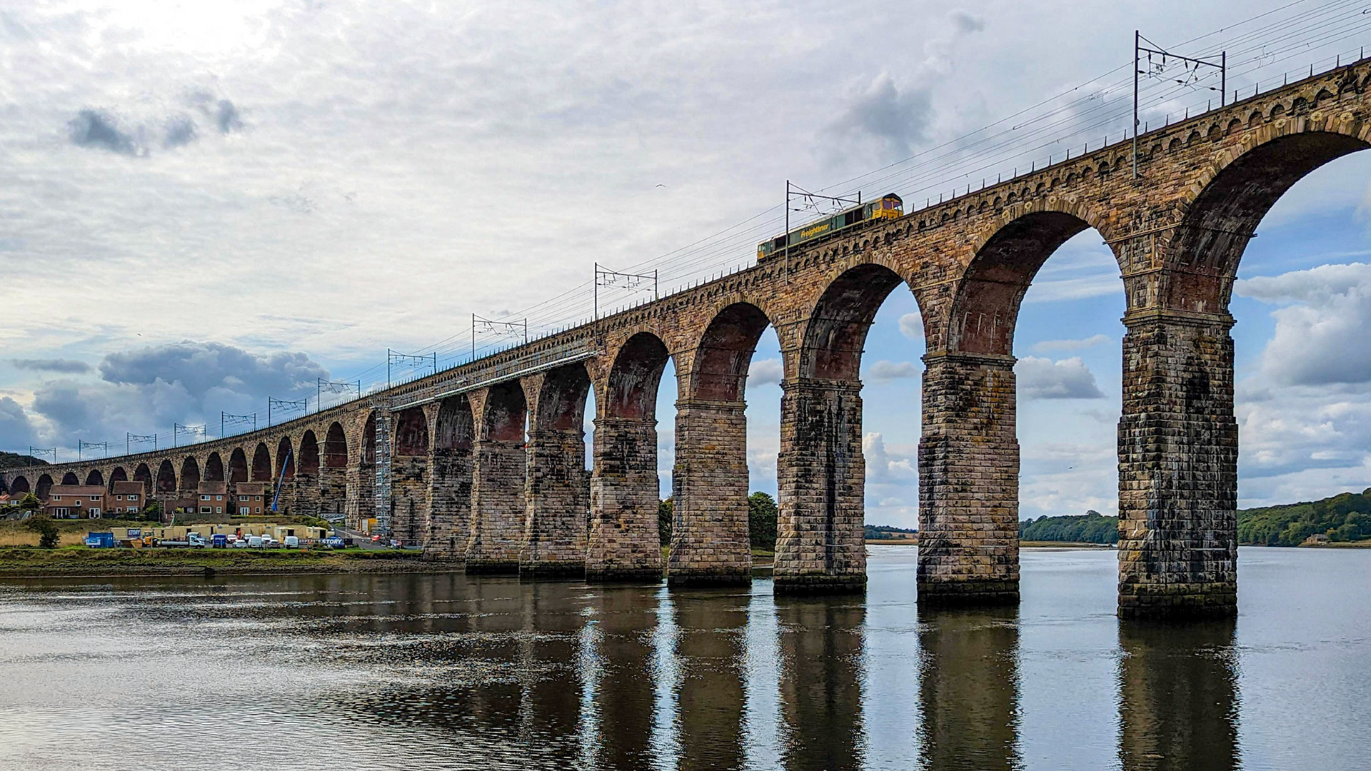 This album shows the Old Bridge (1524), the Royal Tweed Bridge (1928) and the Royal Border Bridge (1850).