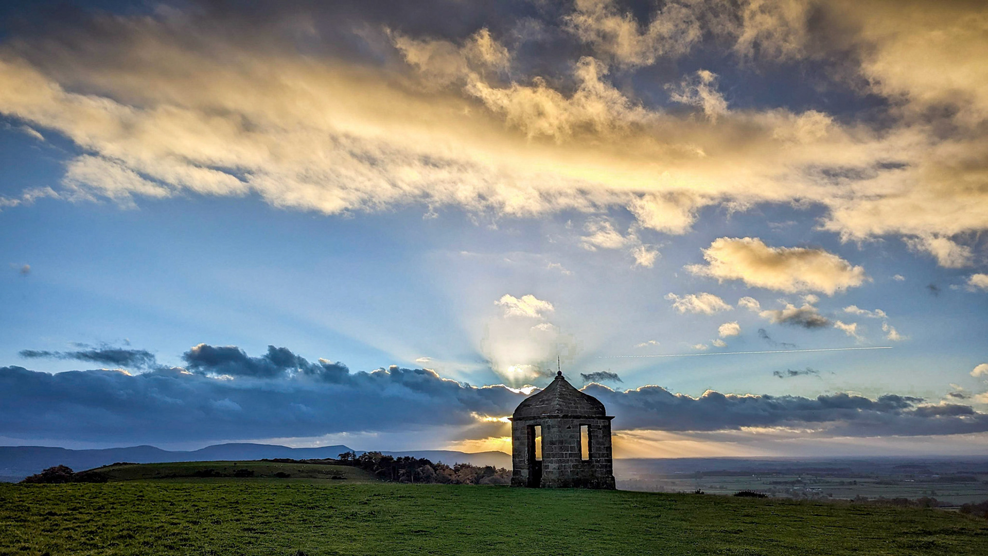 Roseberry Topping shooting box sunset