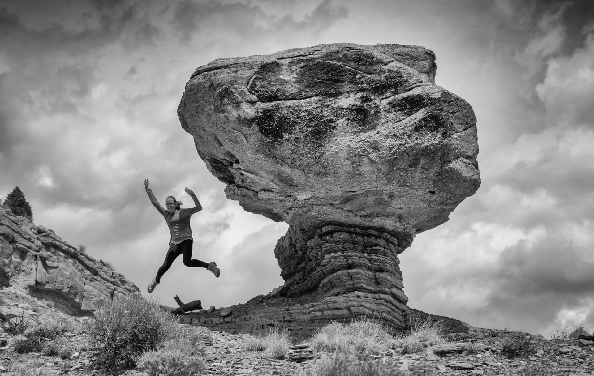 Sylvie on the way to Cathedral Valley, Utah