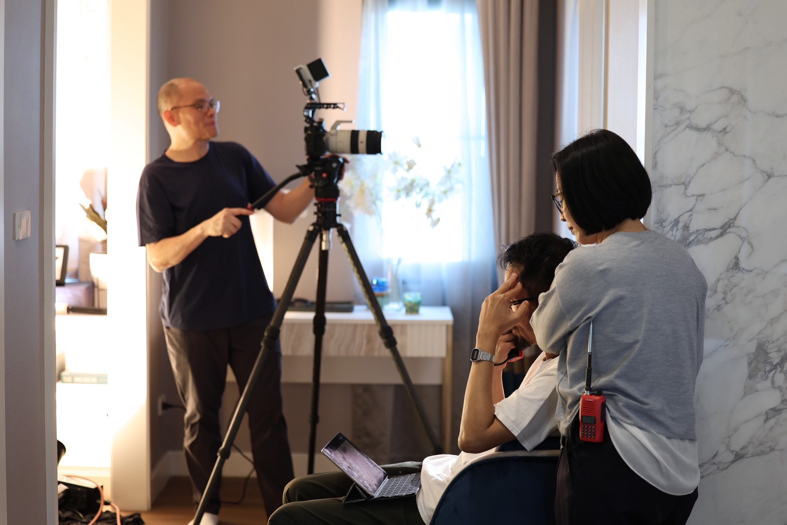 MV: "I am Sorry", Location Day 01.  