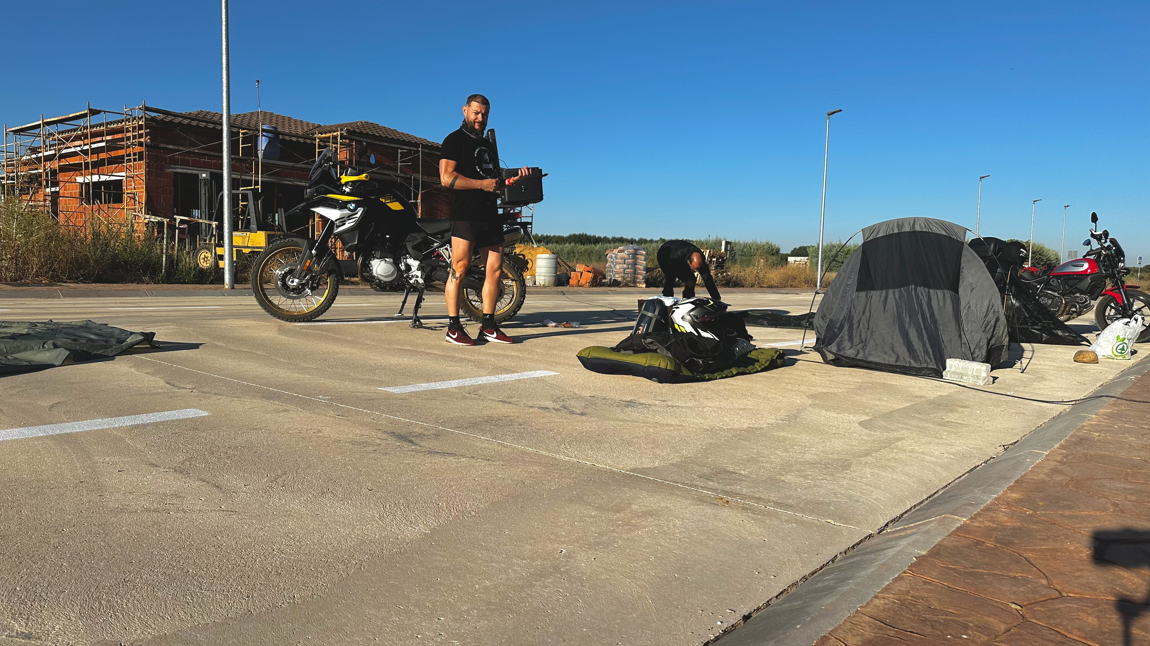 Ciudad Rodrigo, Salamanca. Difícil encontrar sitio para acampar.
