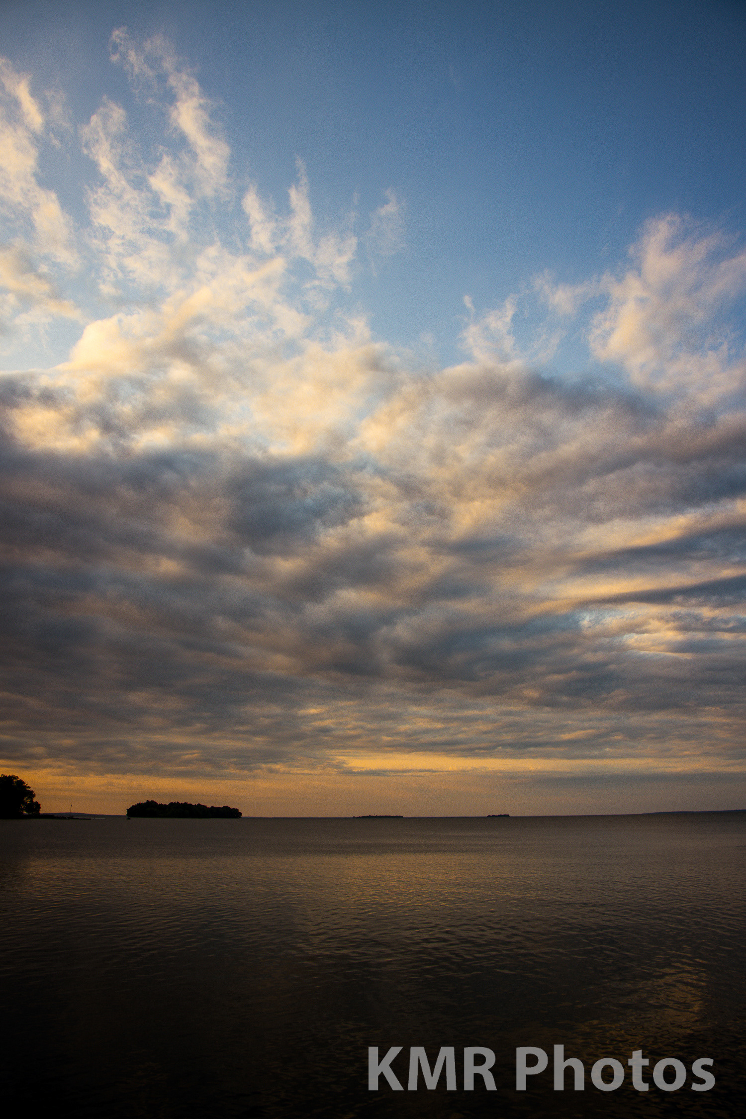 Leech Lake, Walker
