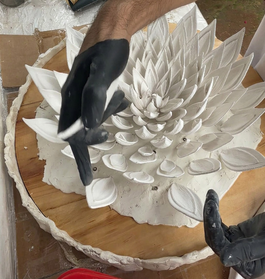 Assembling gypsum, before poor