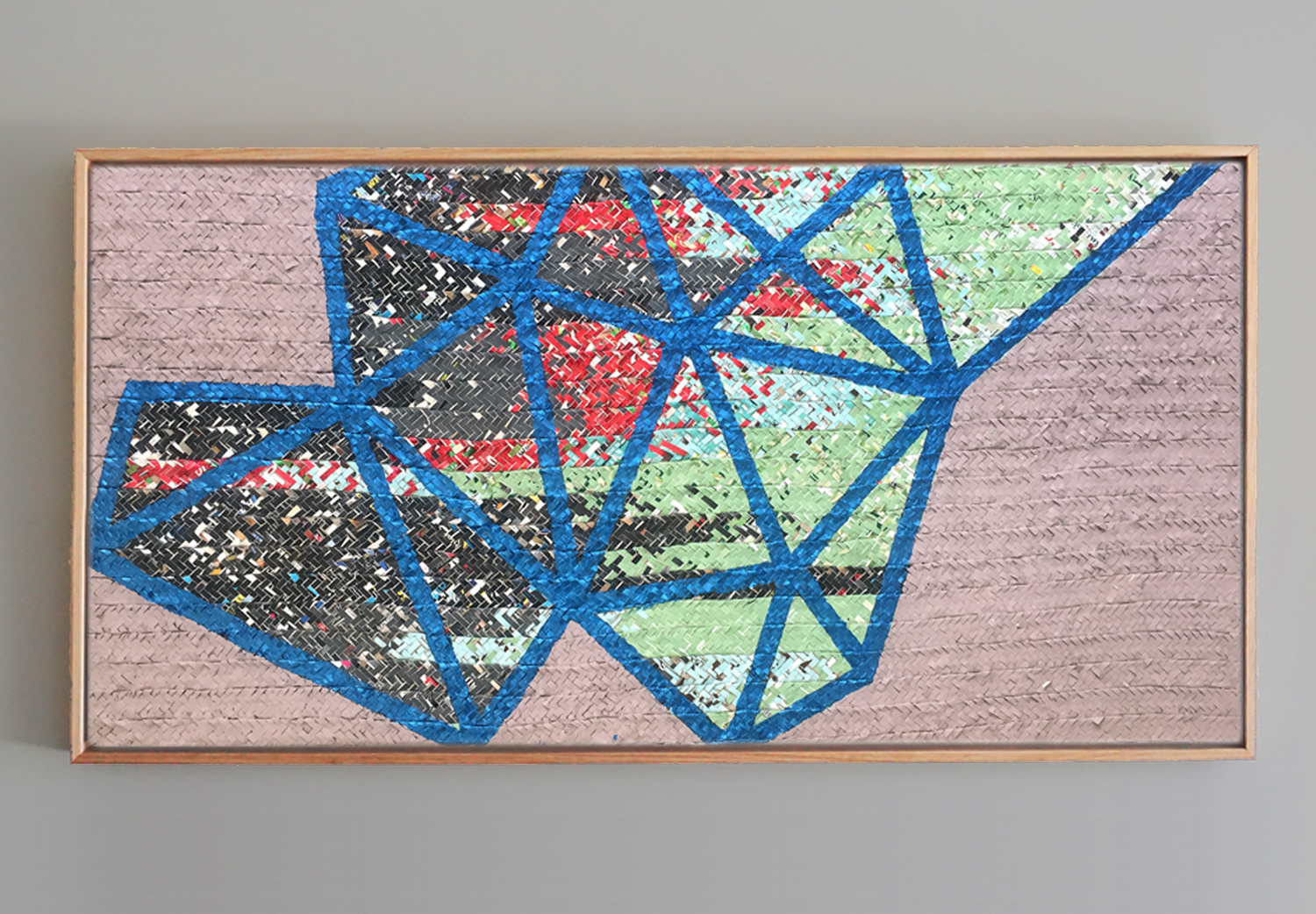 Crystal Geometry Black