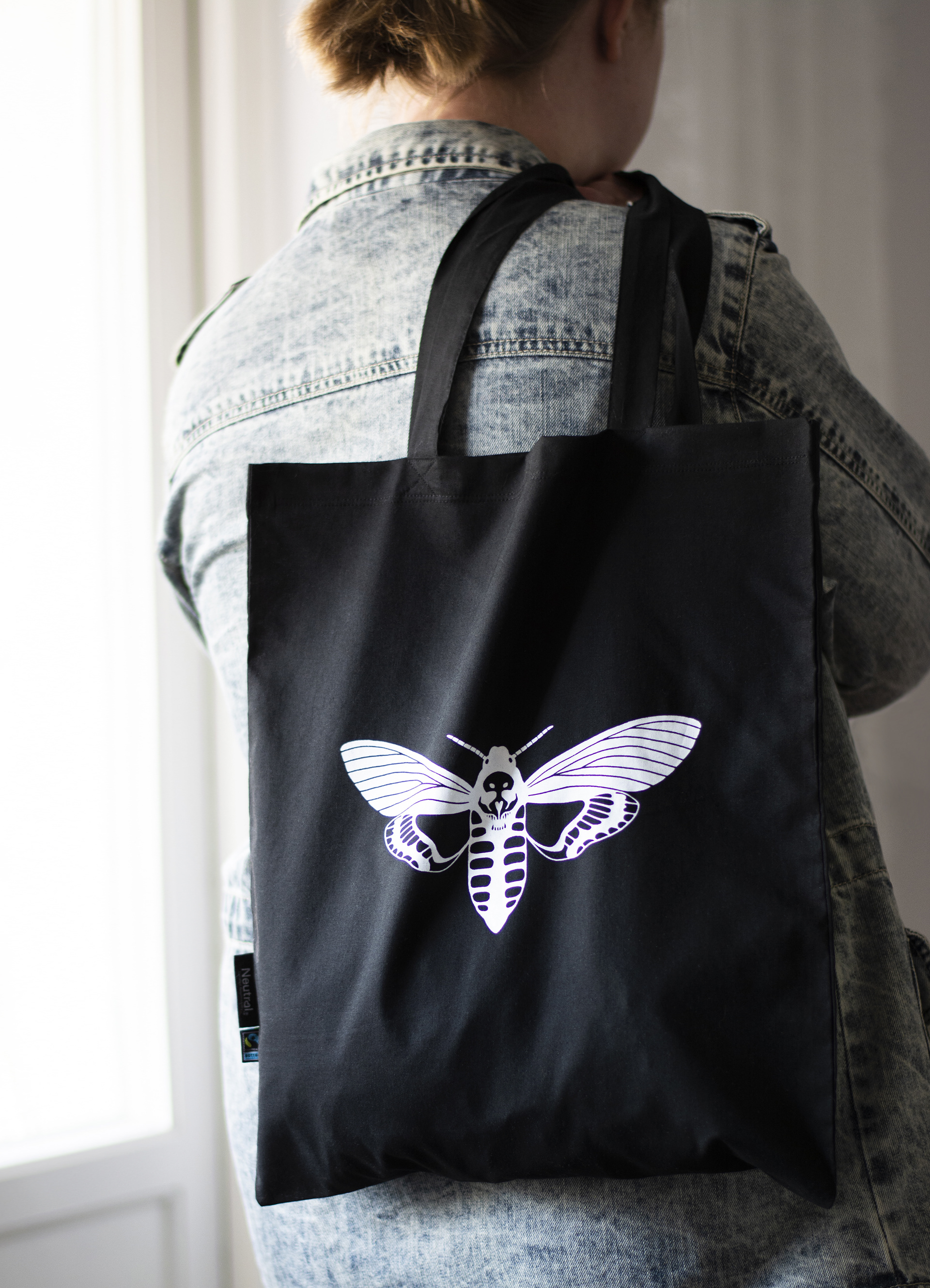 Tote bag