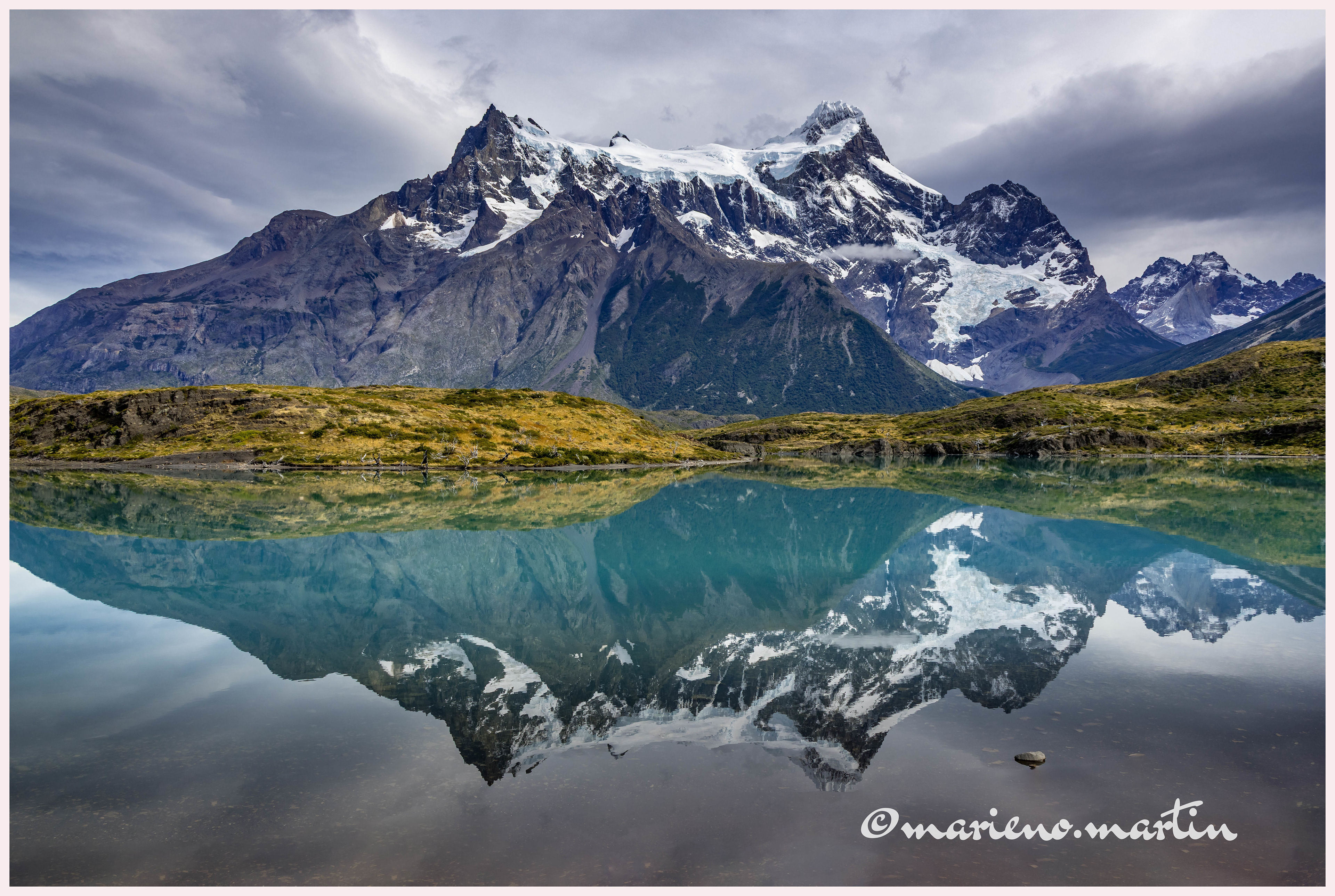 Reflets Torres del paine
