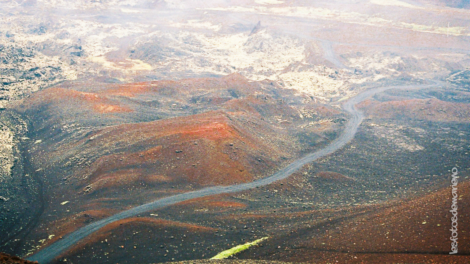 Survolcanique