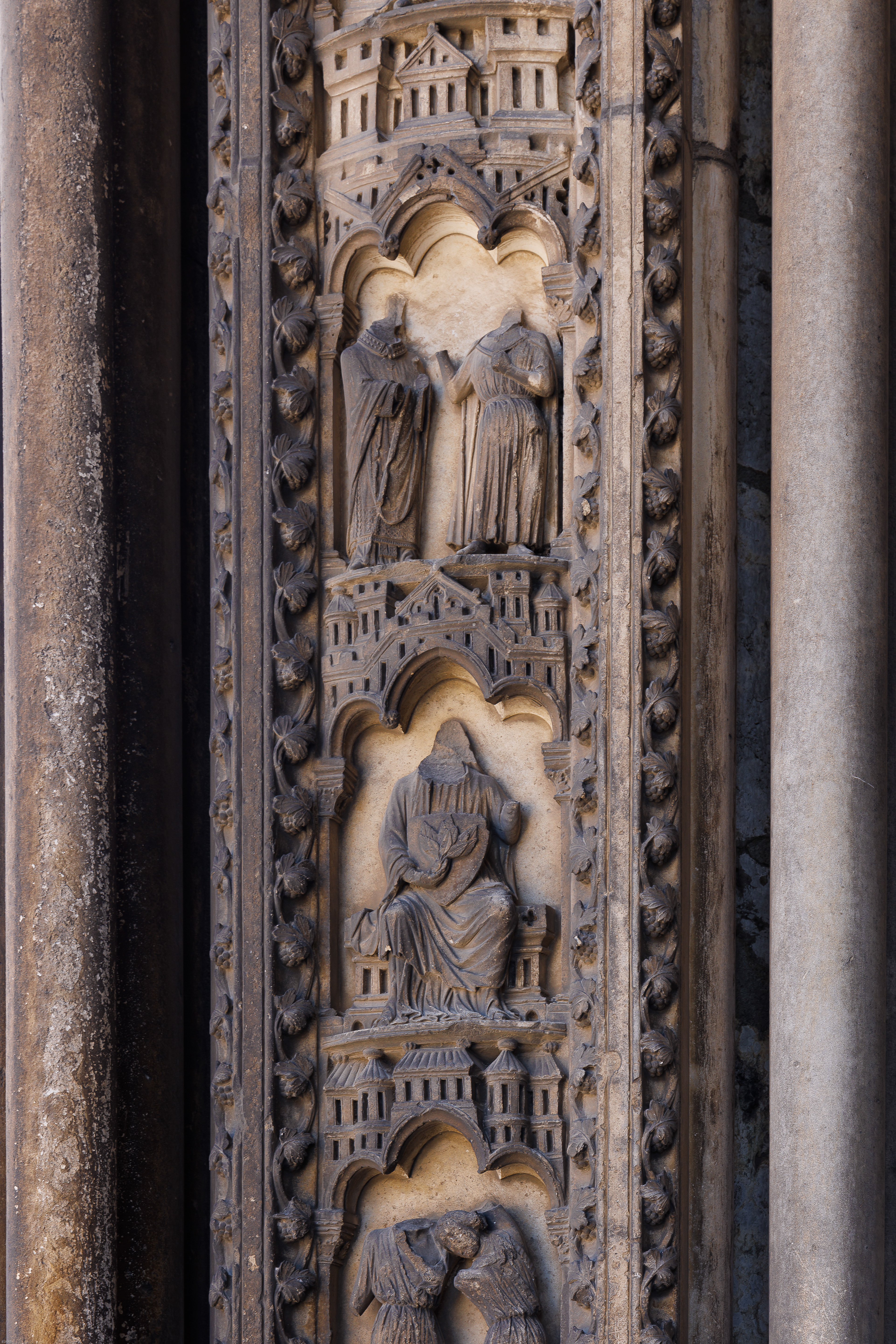 Détails cathédrale de Chartres