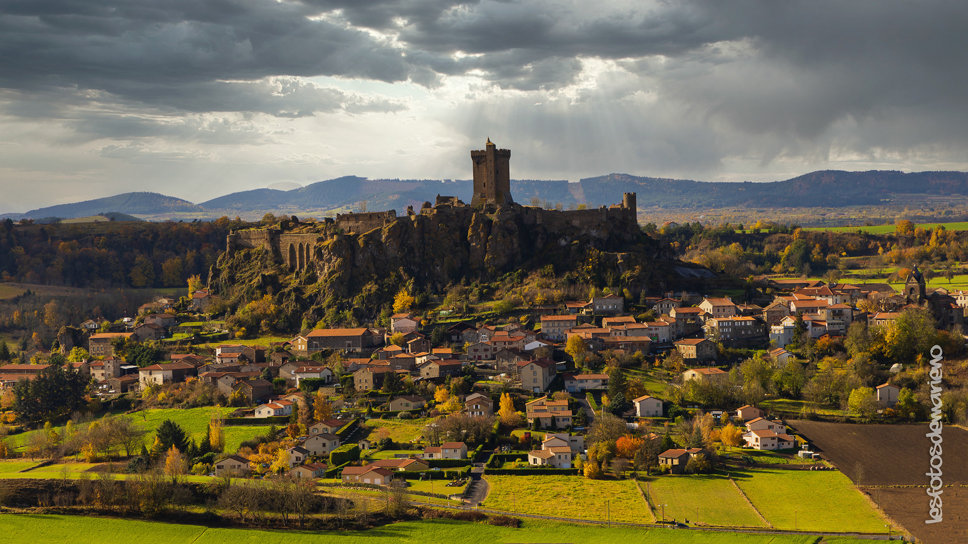 Le donjon de Polignac