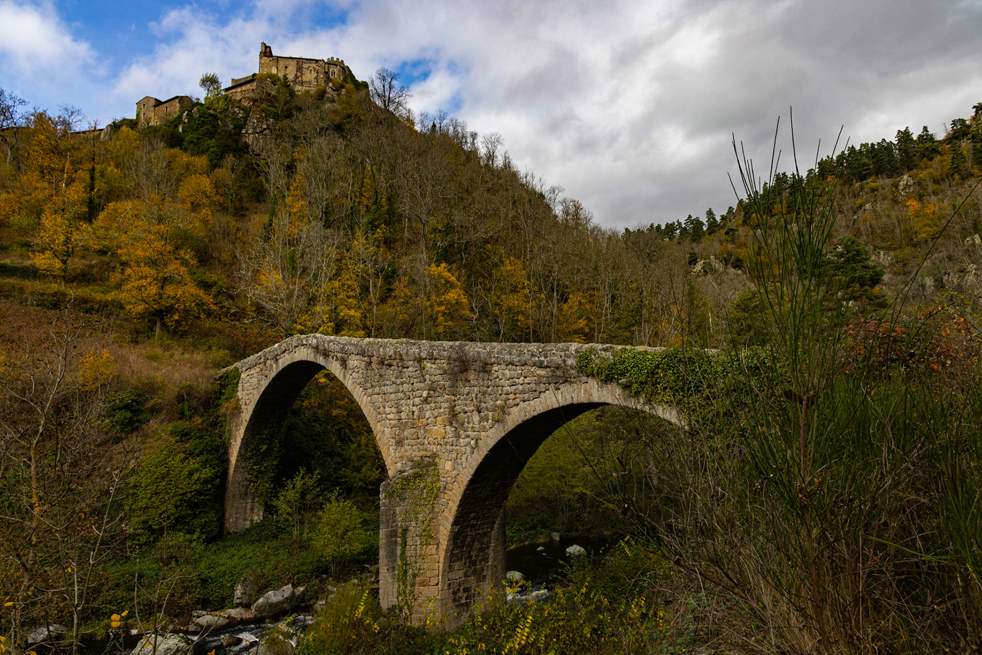 Le pont du diable et Chalencon
