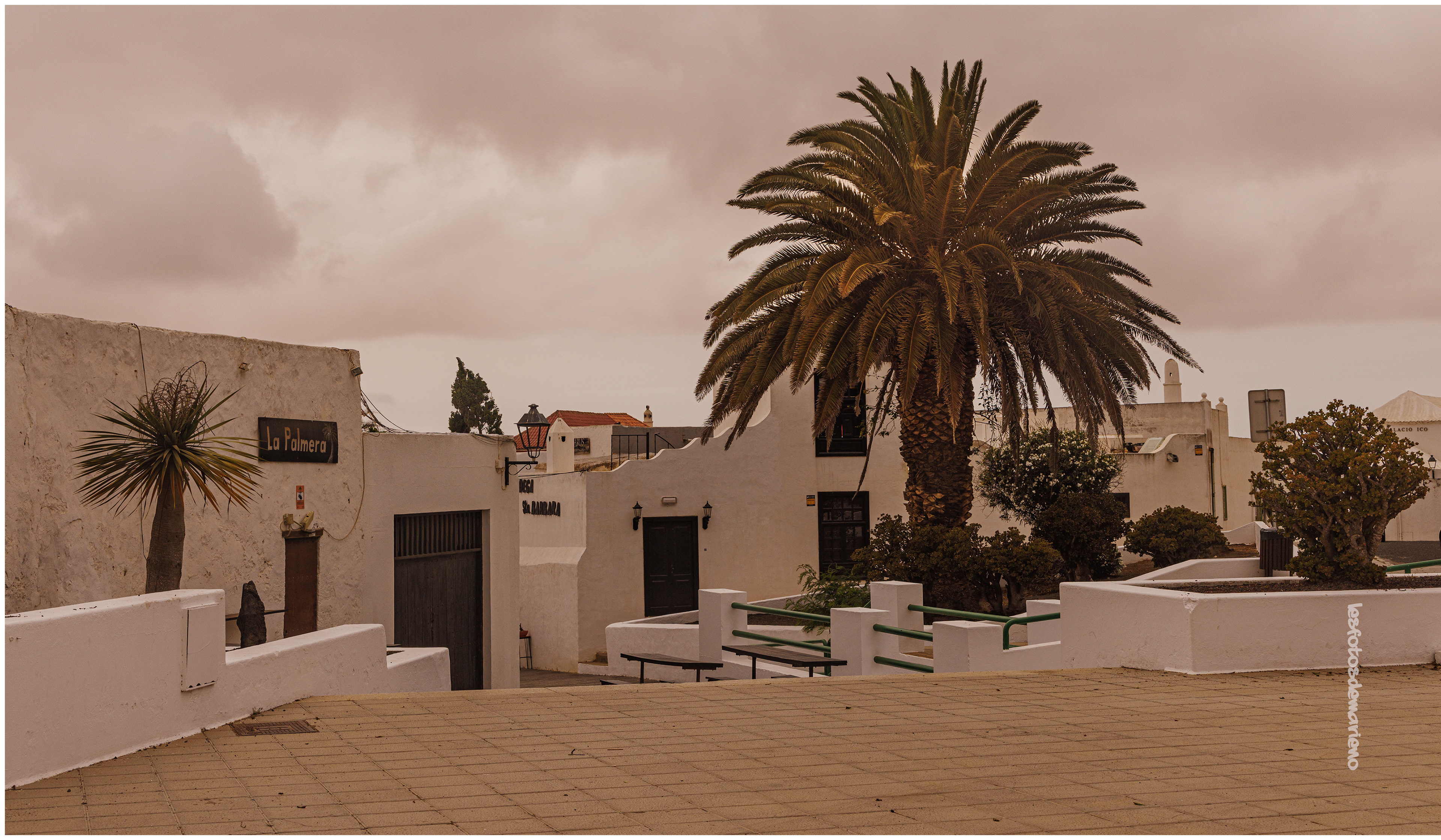 Vent de sable sur Teguise