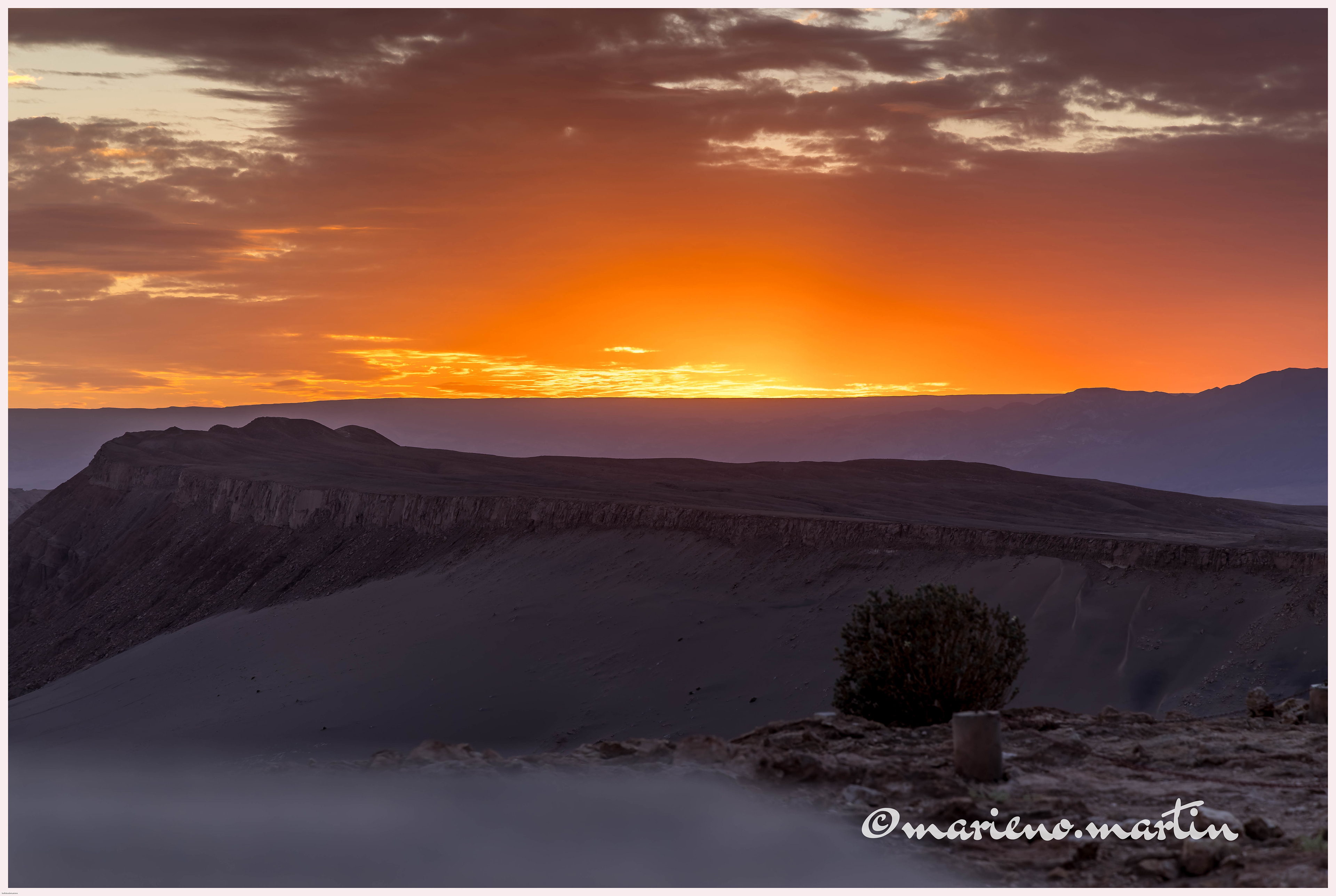 Coucher de soleil vallée de la lune