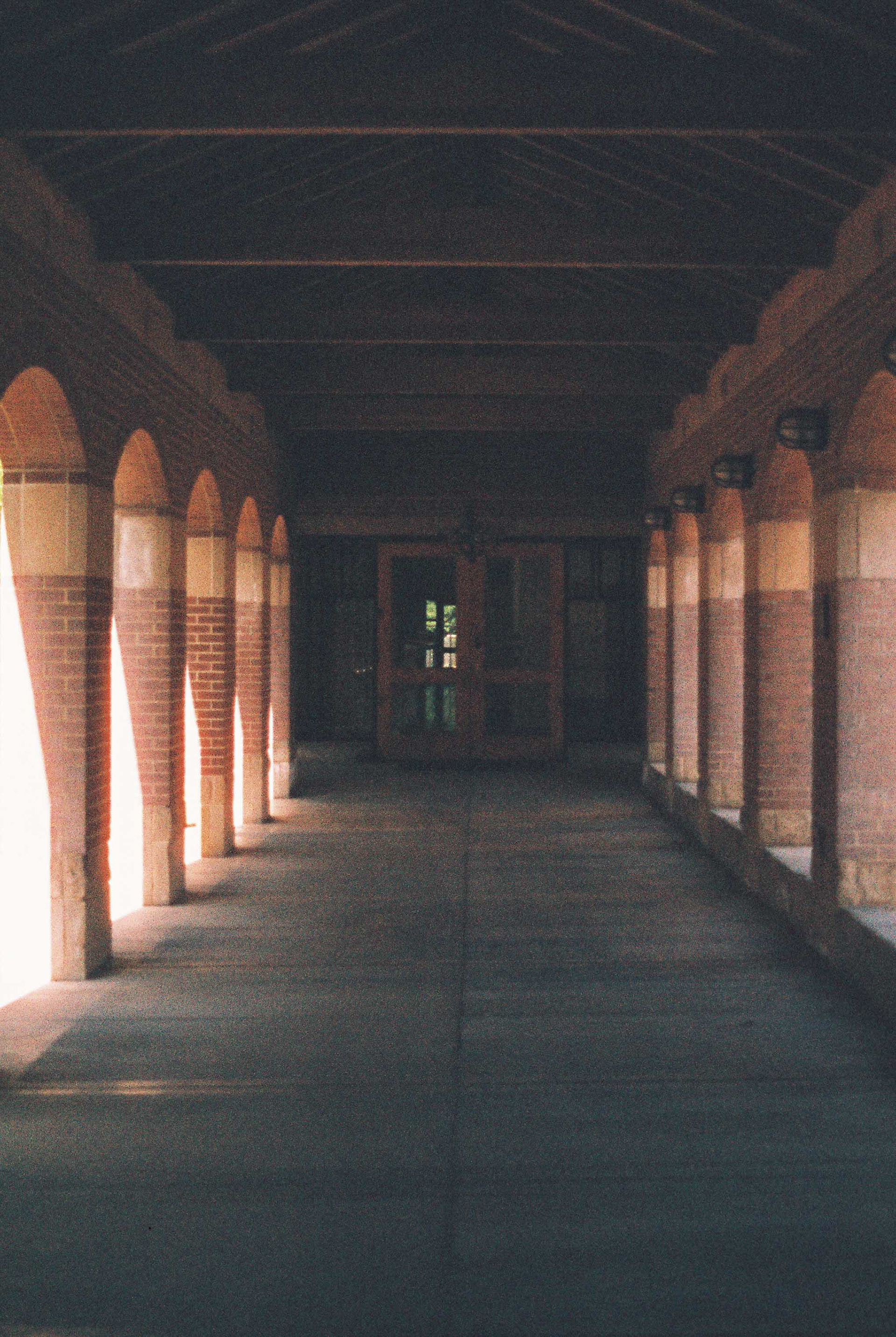 Minolta XG-7, Harman Phoenix 200