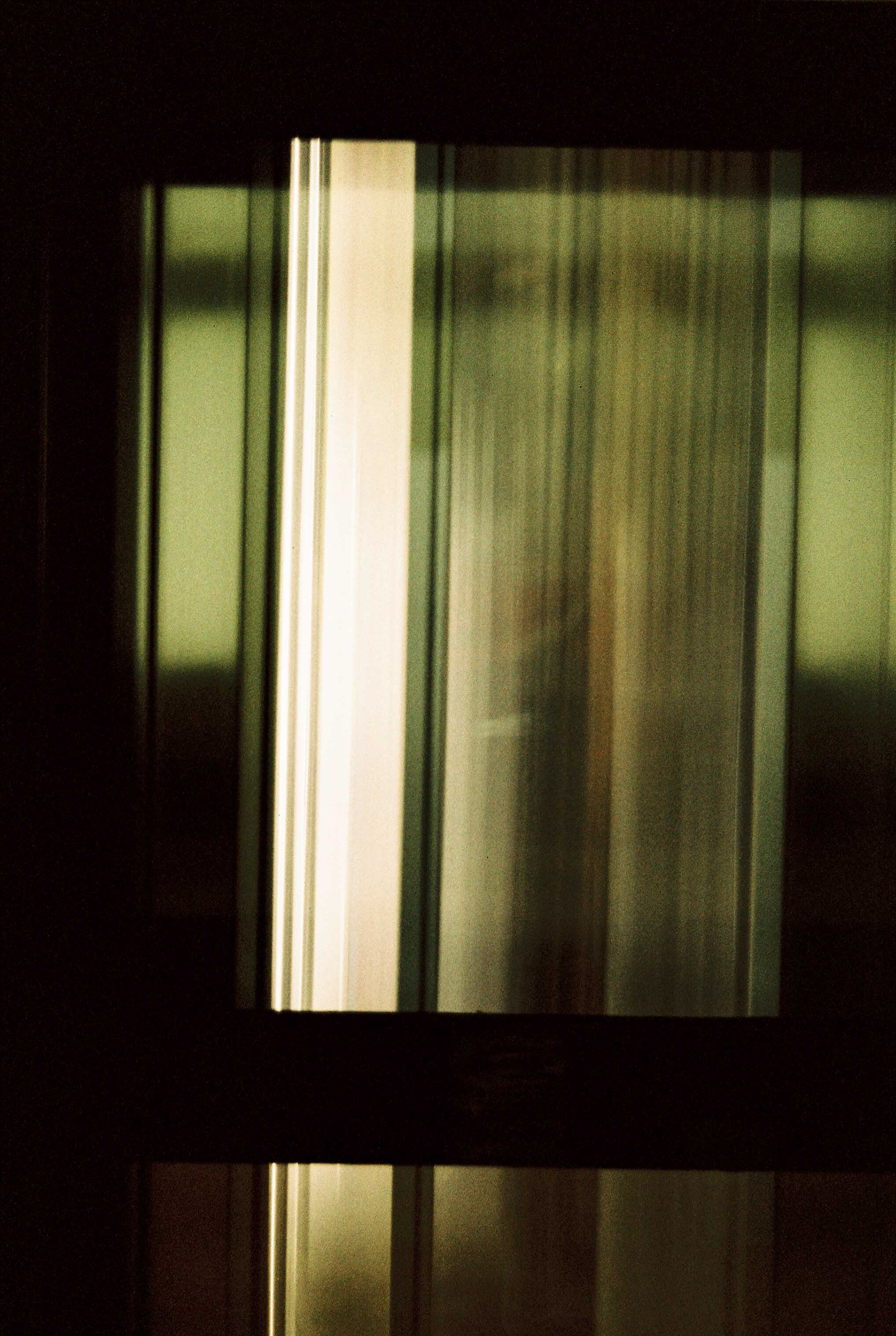 Minolta XG-7, LomoChrome Metropolis 400