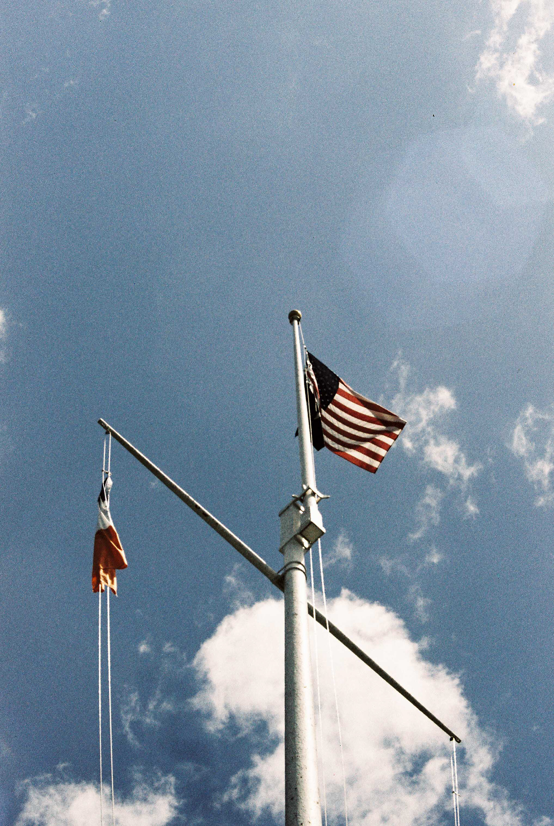 Minolta XG-7, LomoChrome Metropolis 400