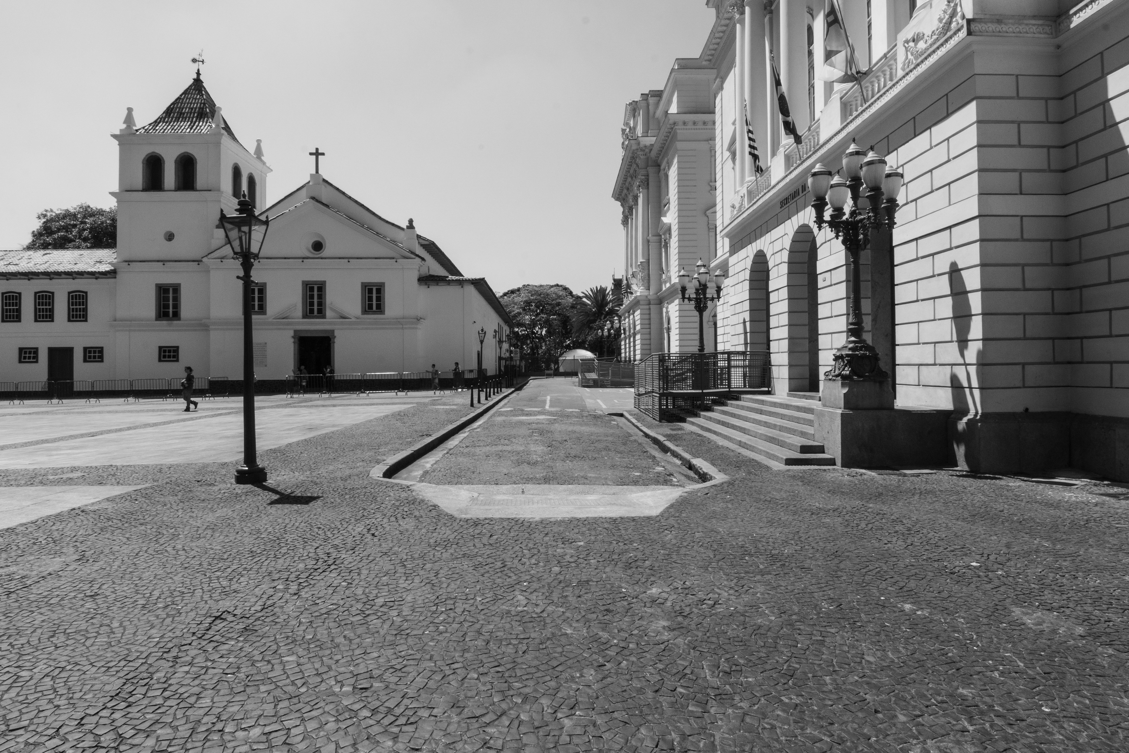 Largo Páteo do Colégio