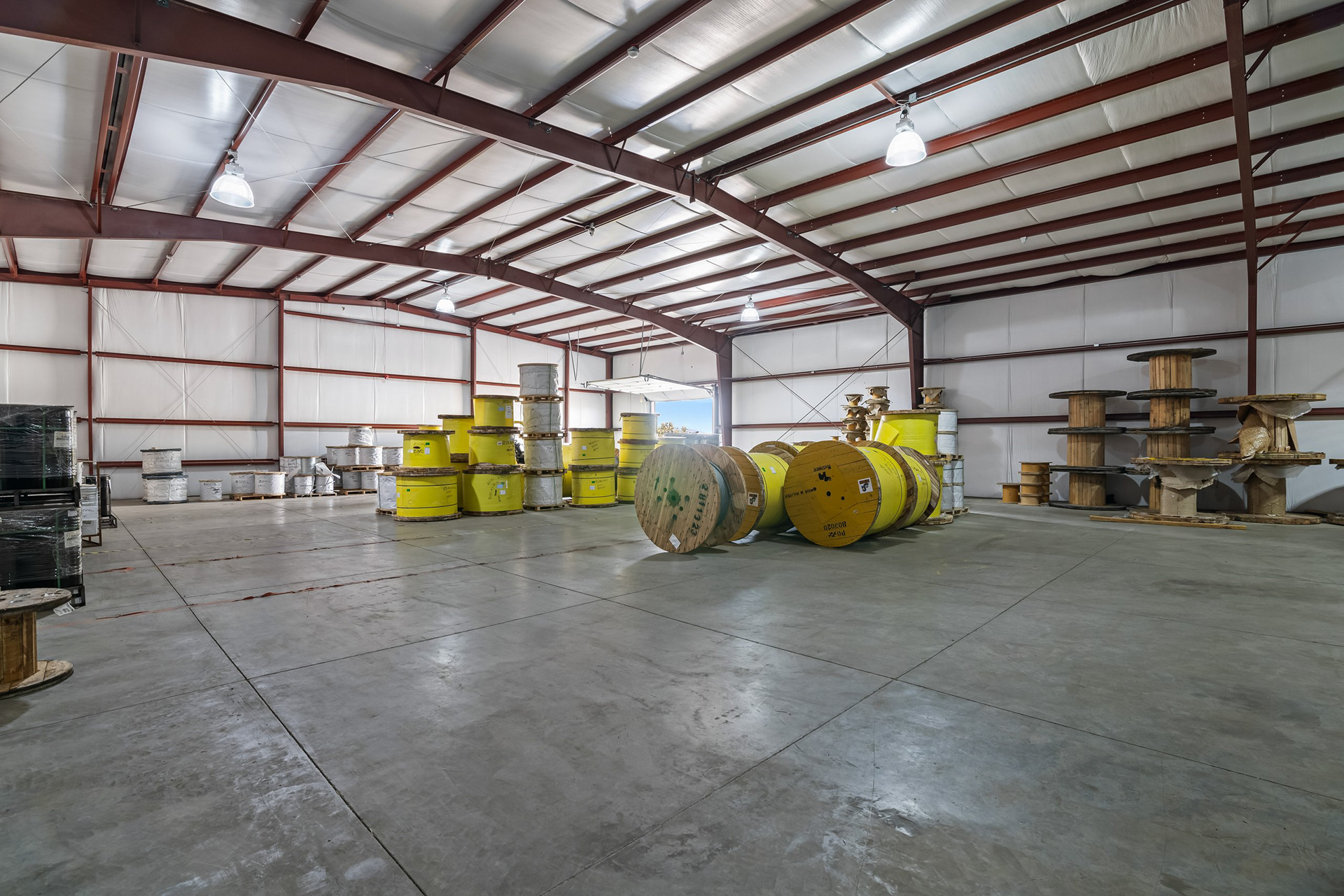 Warehouse interior with clear-span steel framing