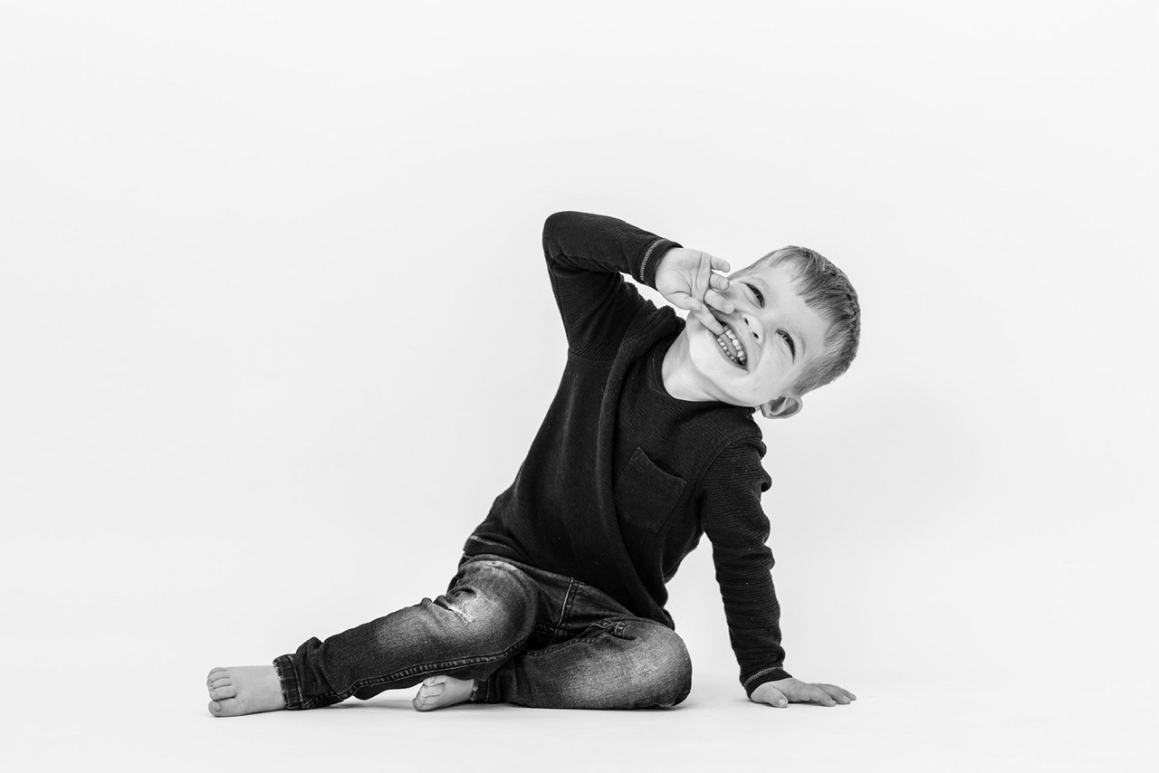 Studio shoot by John Lonsdale Rawshotsuk